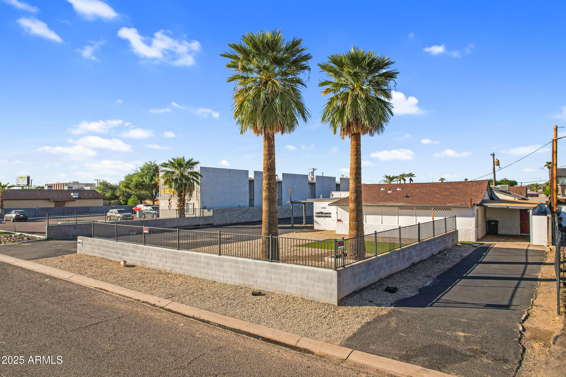 IDLE EASE - Residential Income