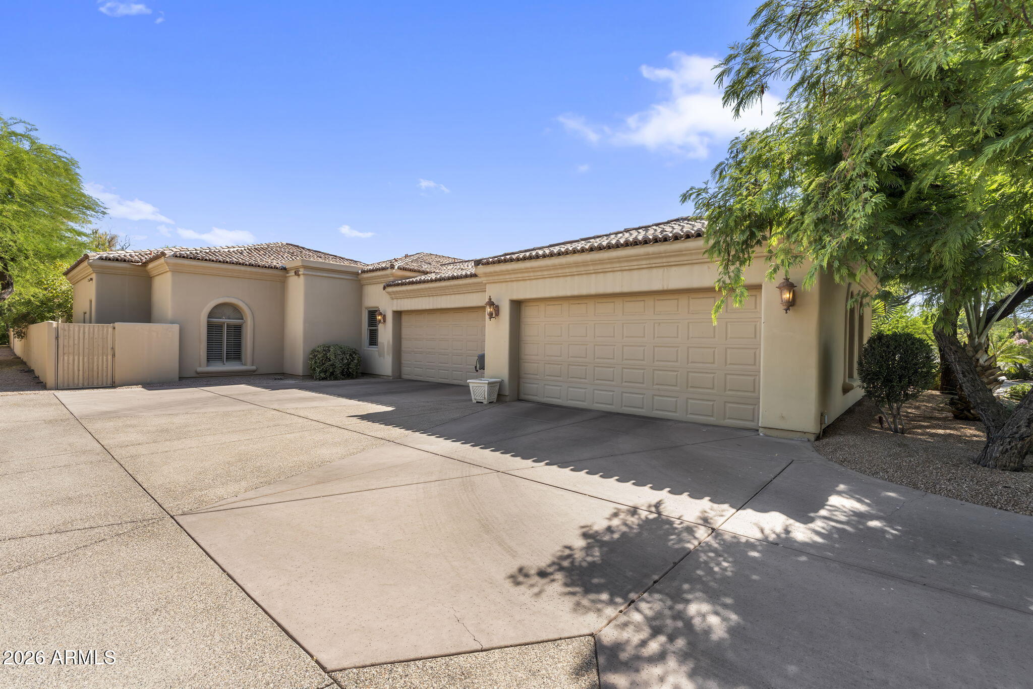 CAMELBACK COUNTRY ESTATES UNIT 1 LOTS 1 THRU 23 25 - Residential