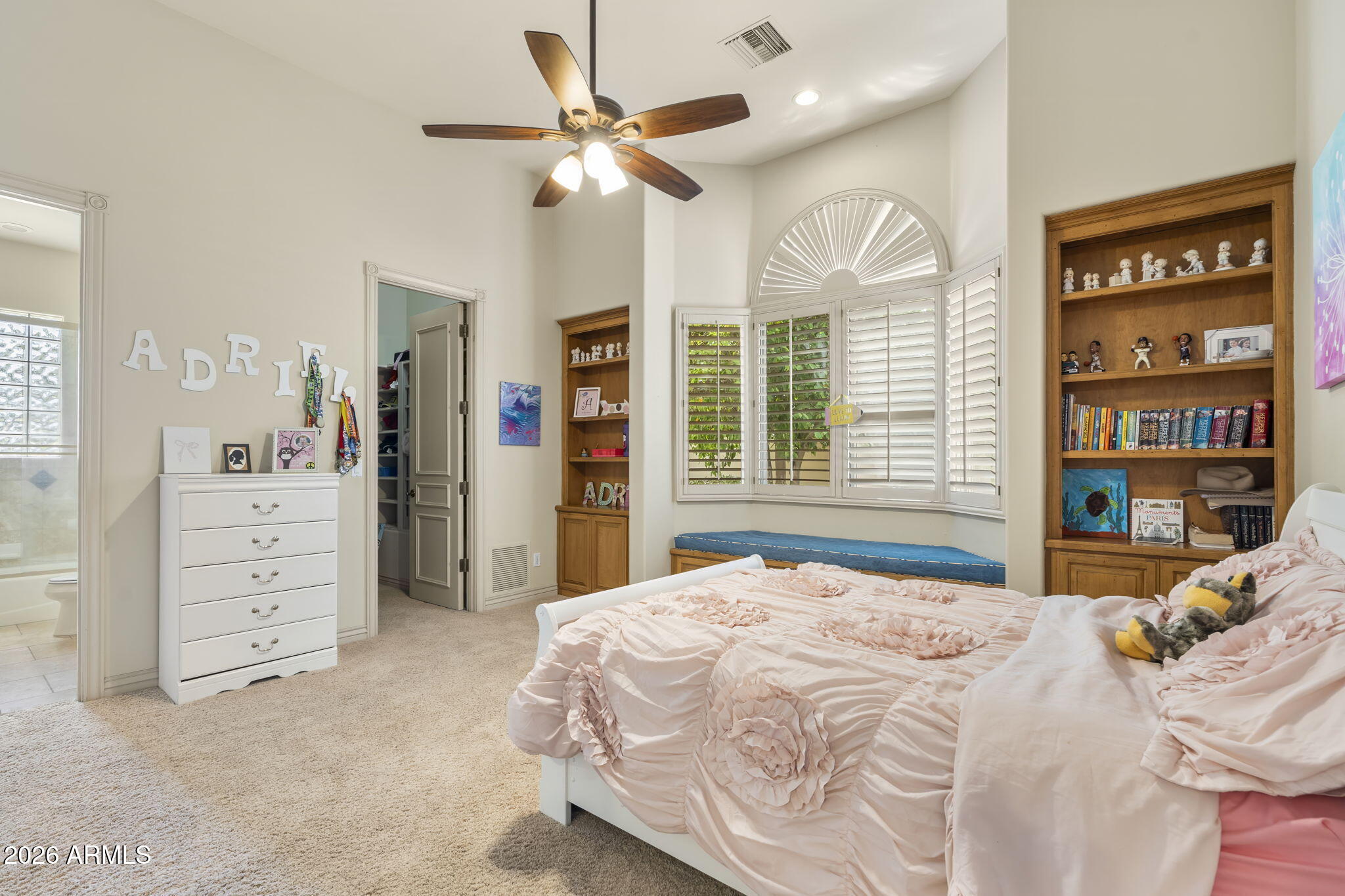 CAMELBACK COUNTRY ESTATES UNIT 1 LOTS 1 THRU 23 25 - Residential