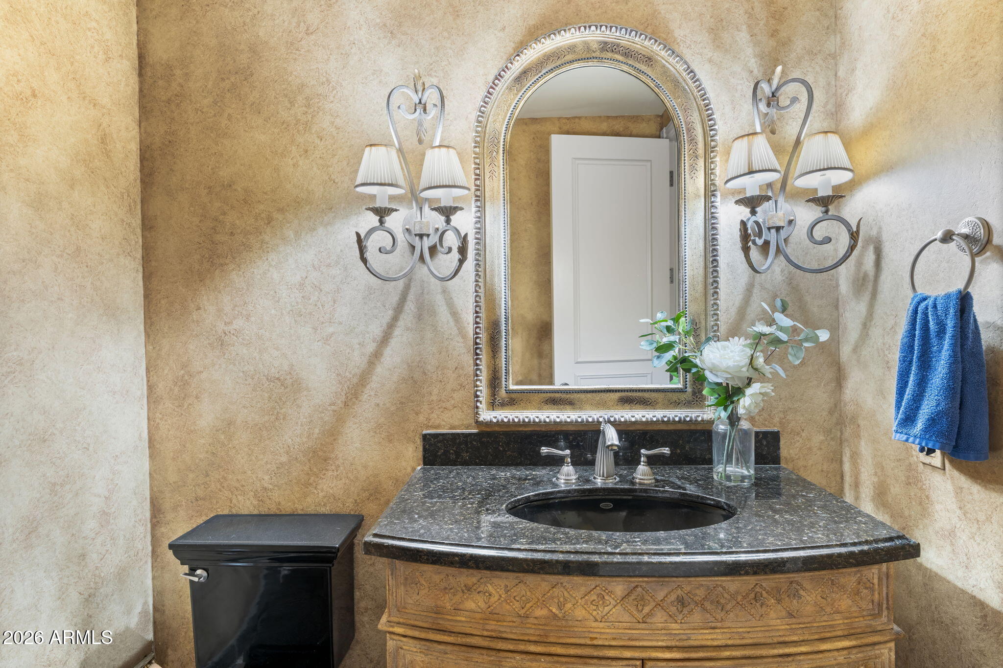 CAMELBACK COUNTRY ESTATES UNIT 1 LOTS 1 THRU 23 25 - Residential