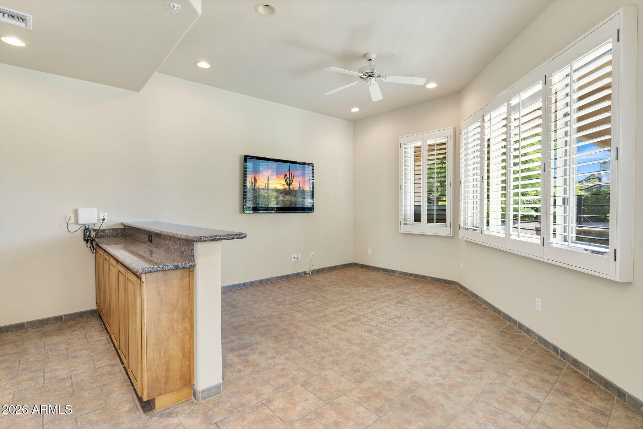 CAMELBACK COUNTRY ESTATES UNIT 1 LOTS 1 THRU 23 25 - Residential