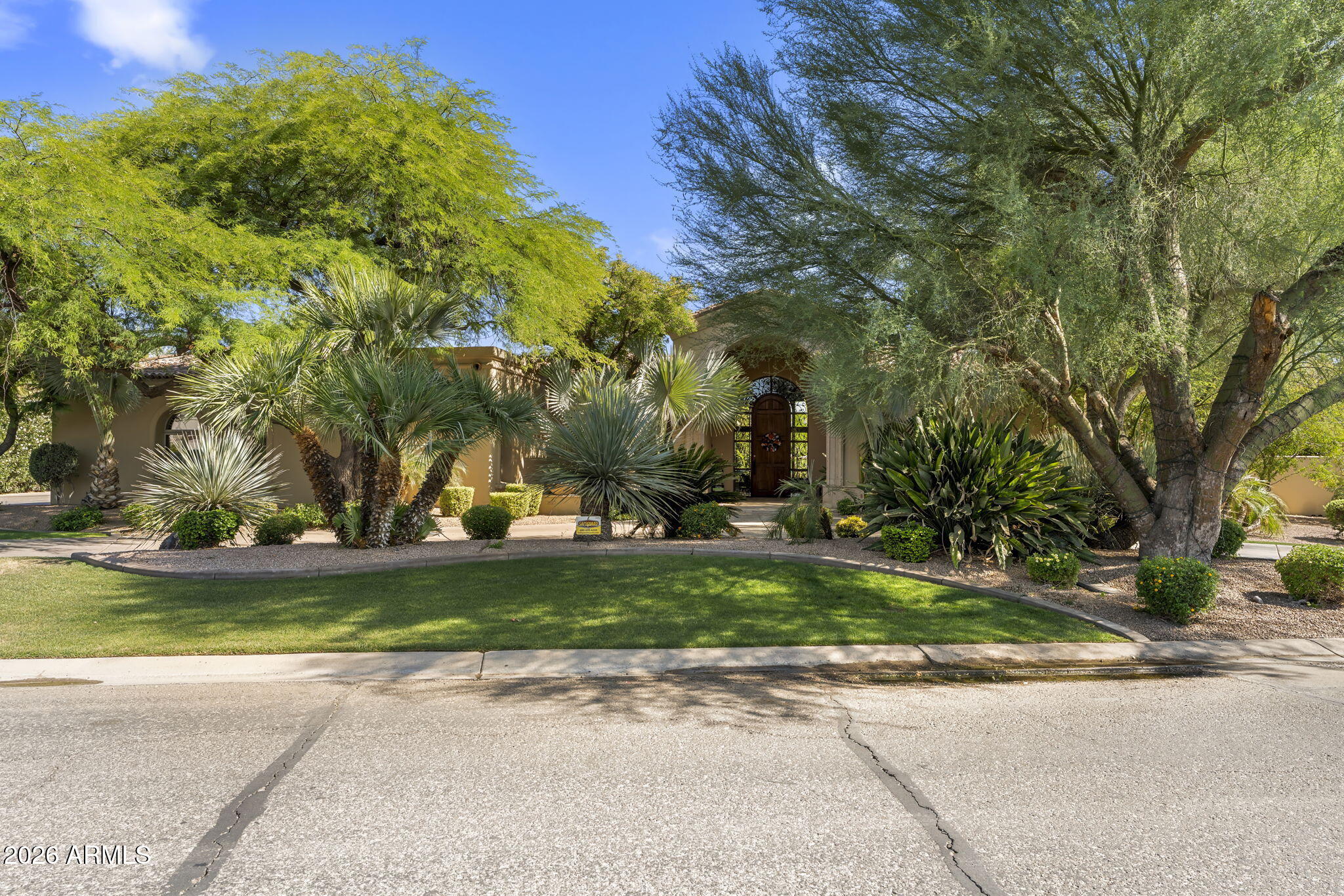 CAMELBACK COUNTRY ESTATES UNIT 1 LOTS 1 THRU 23 25 - Residential