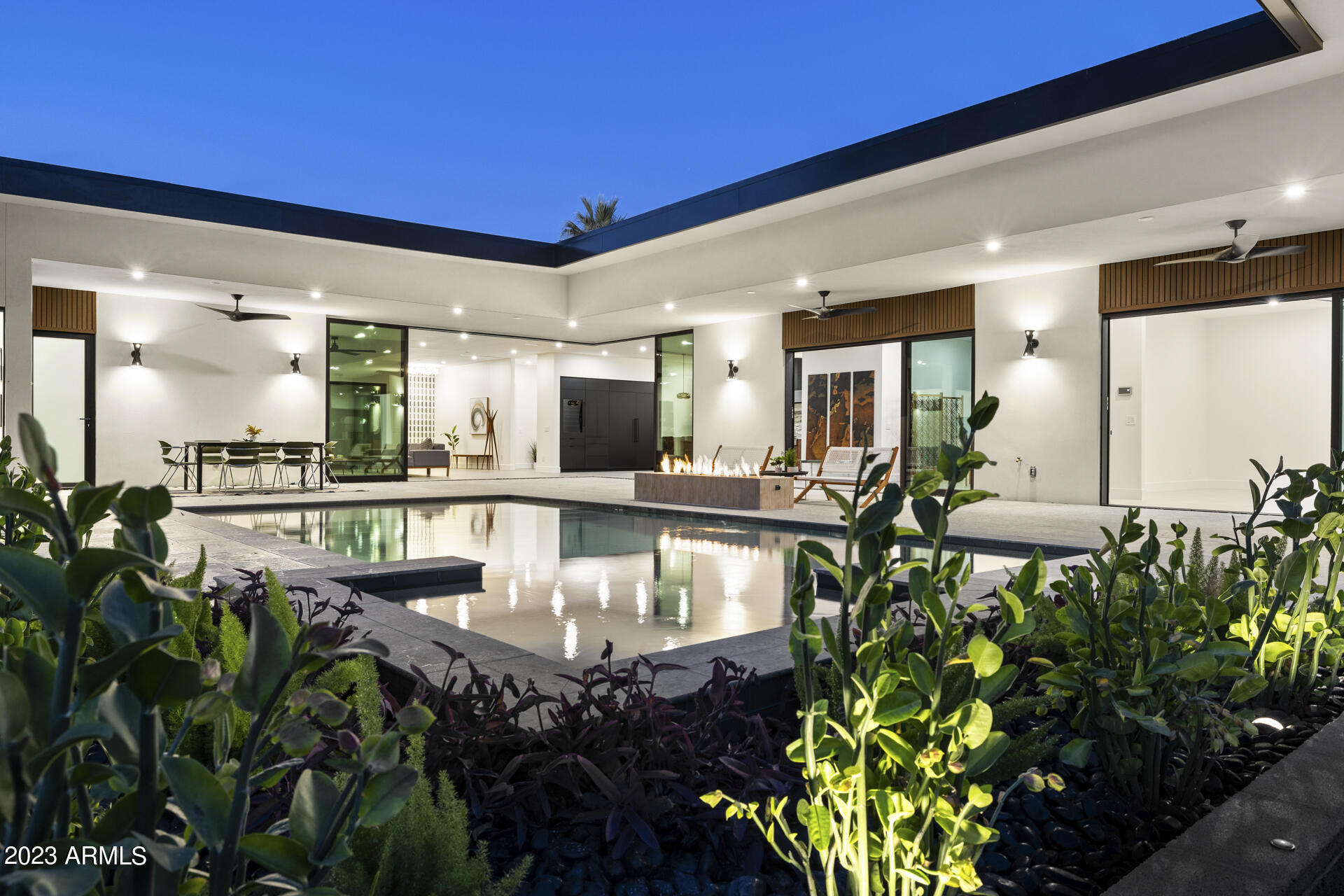 MILTONS GROVES LOTS 11-52 - Residential