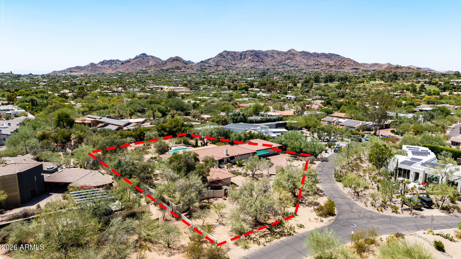 CAMELBACK MANOR - Residential