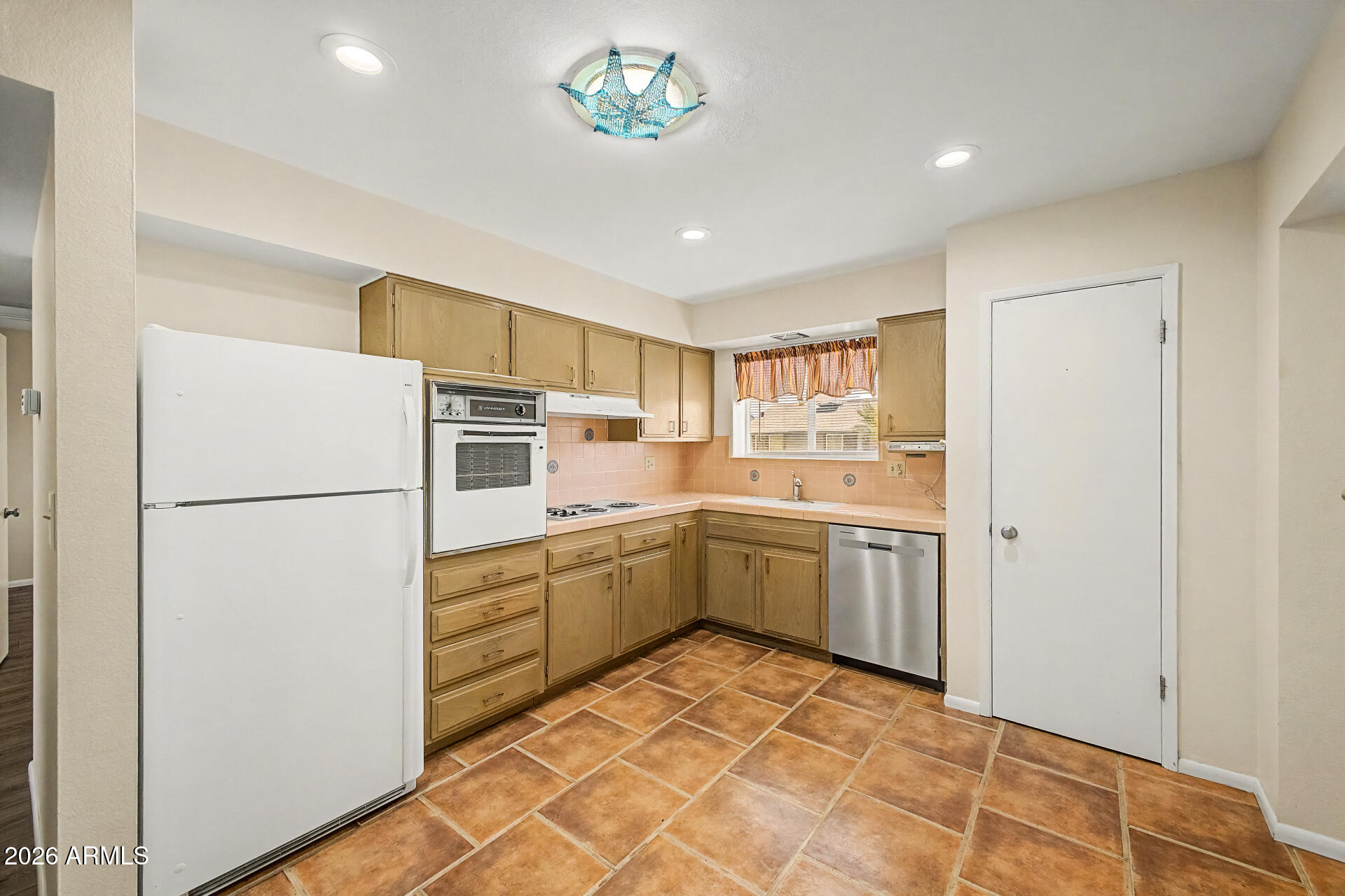 SUN CITY UNIT 6 - Residential