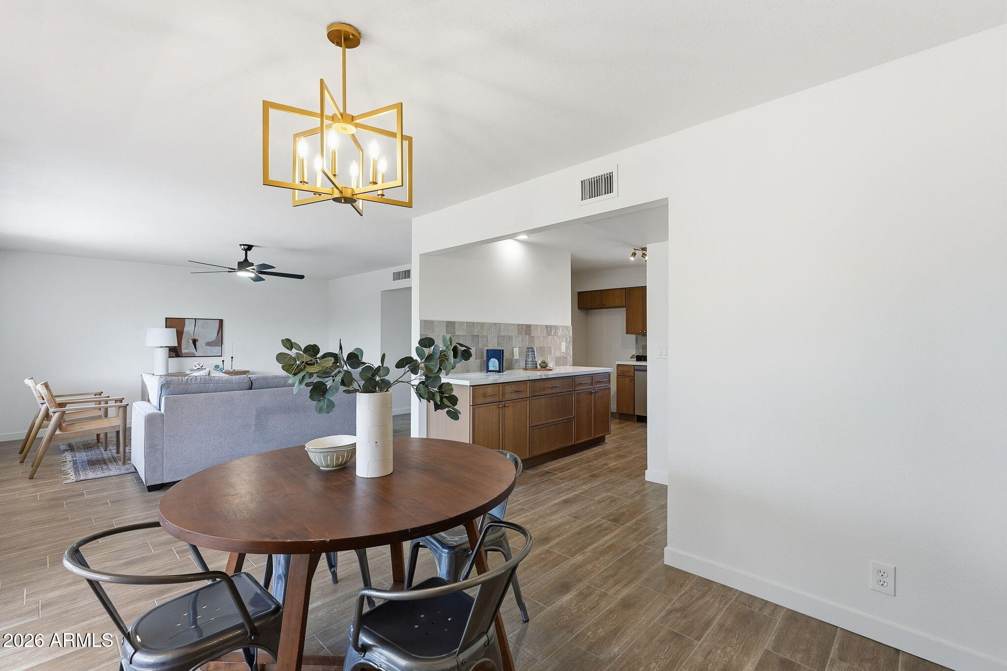 SUNLAND VILLAGE 5 - Residential