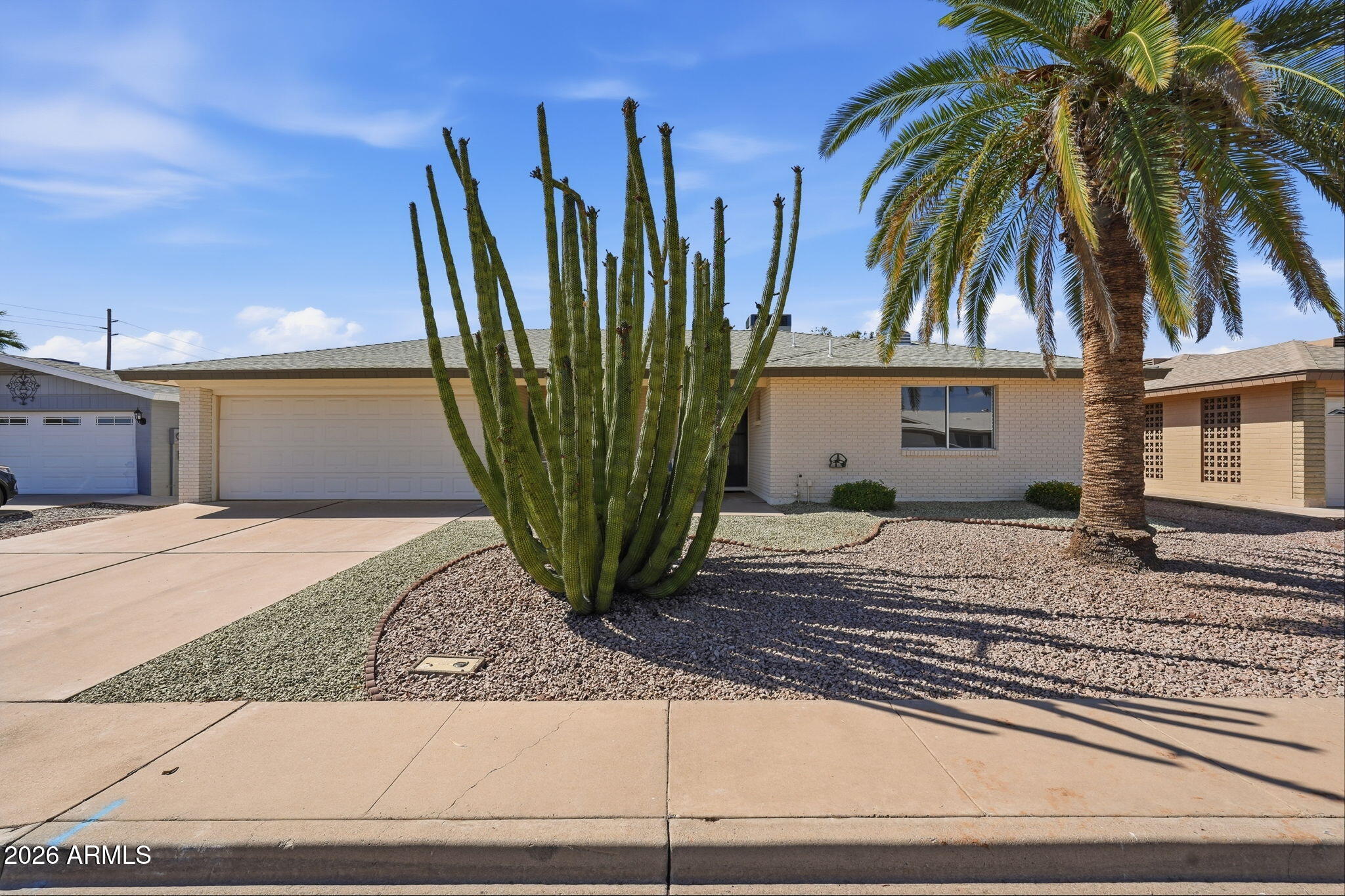 SUNLAND VILLAGE 5 - Residential