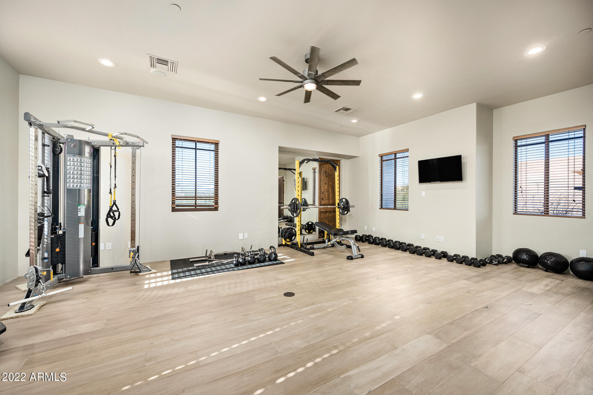 DC RANCH - Residential