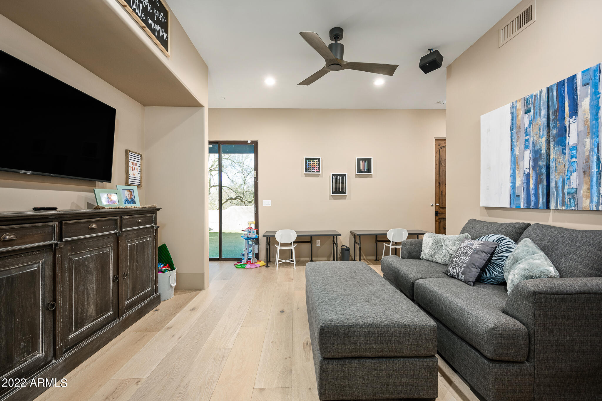 DC RANCH - Residential