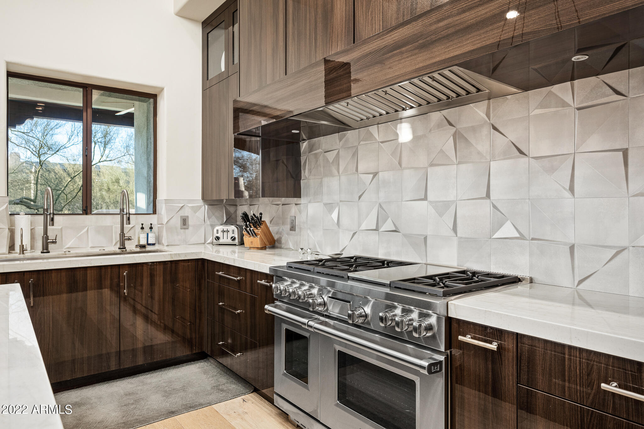 DC RANCH - Residential