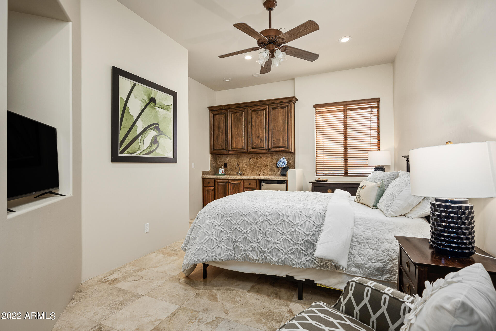 DC RANCH - Residential