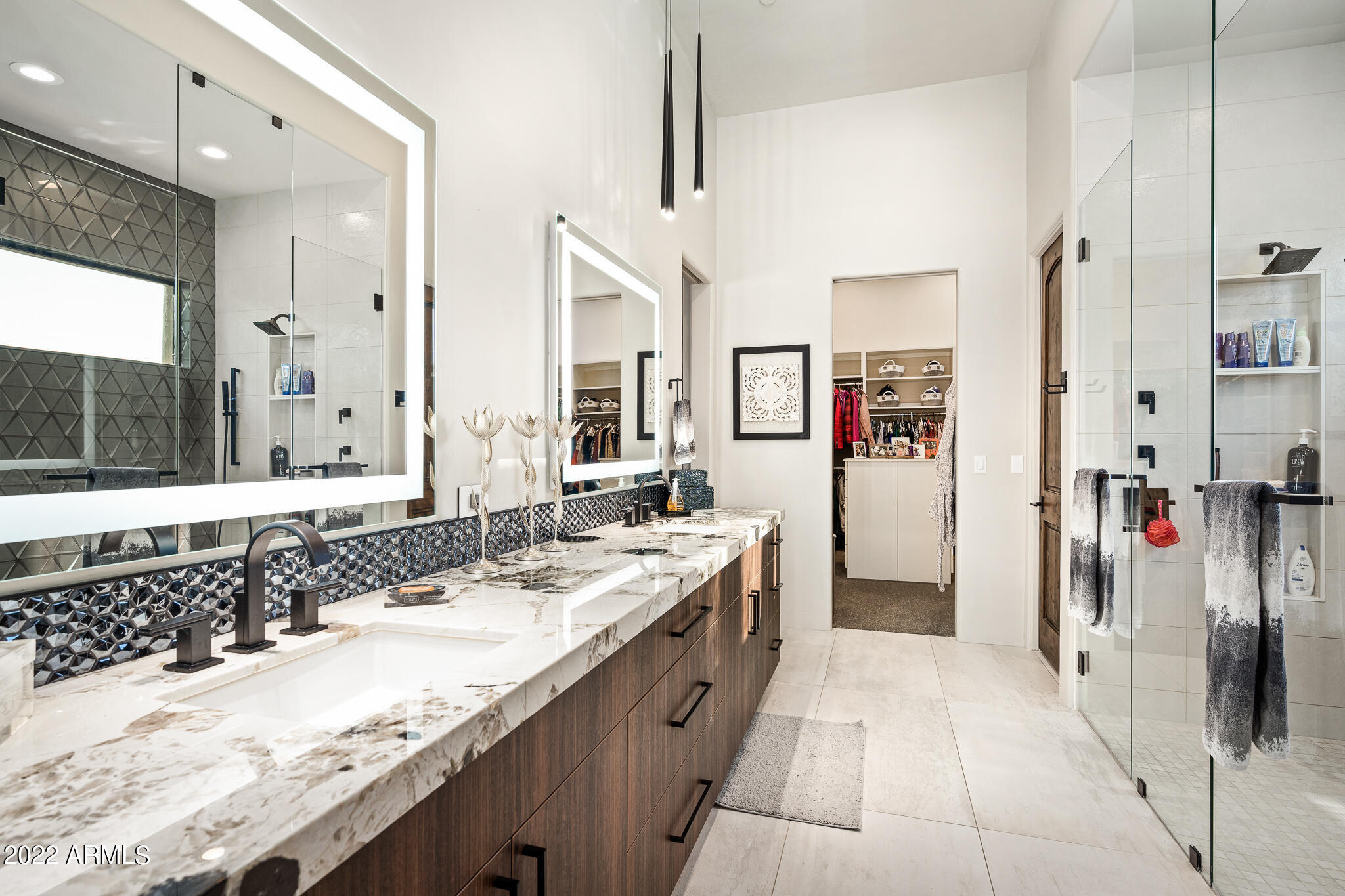DC RANCH - Residential