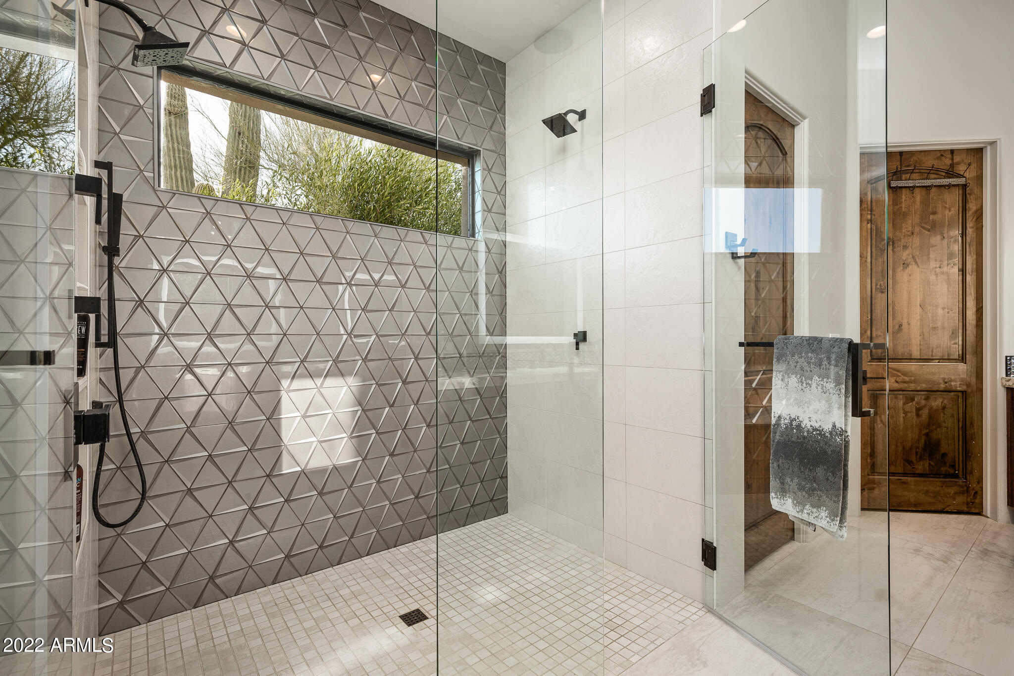 DC RANCH - Residential
