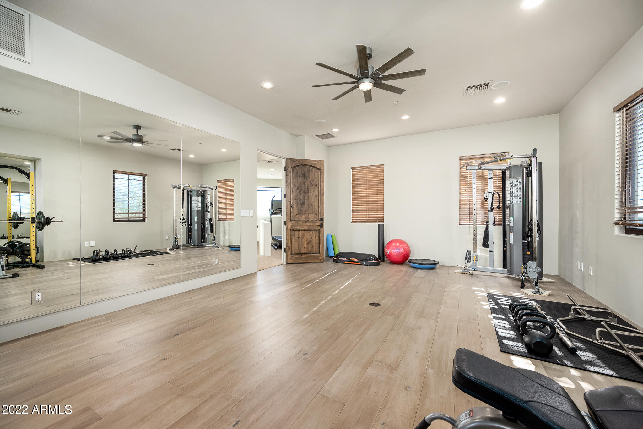 DC RANCH - Residential