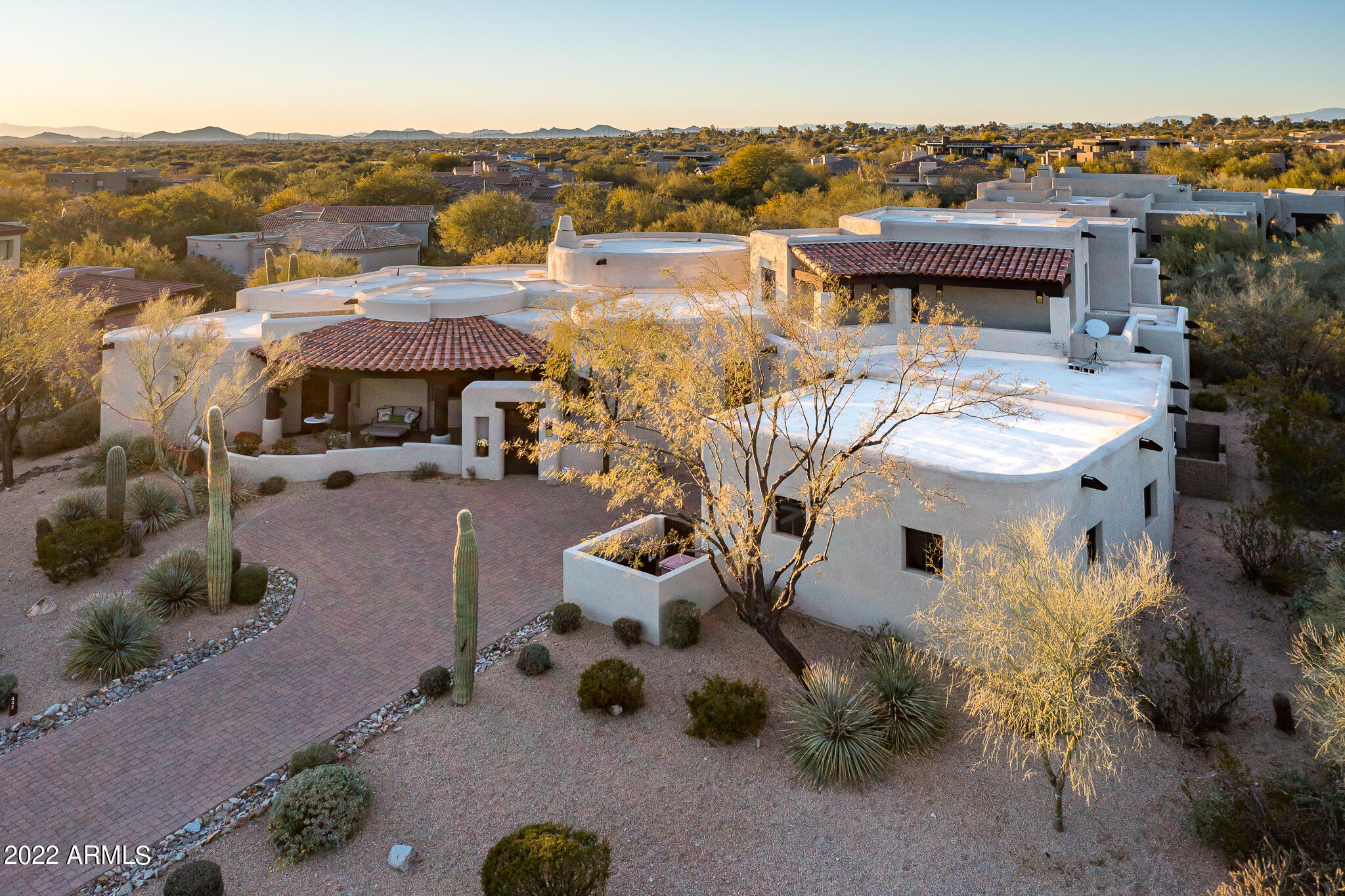 DC RANCH - Residential