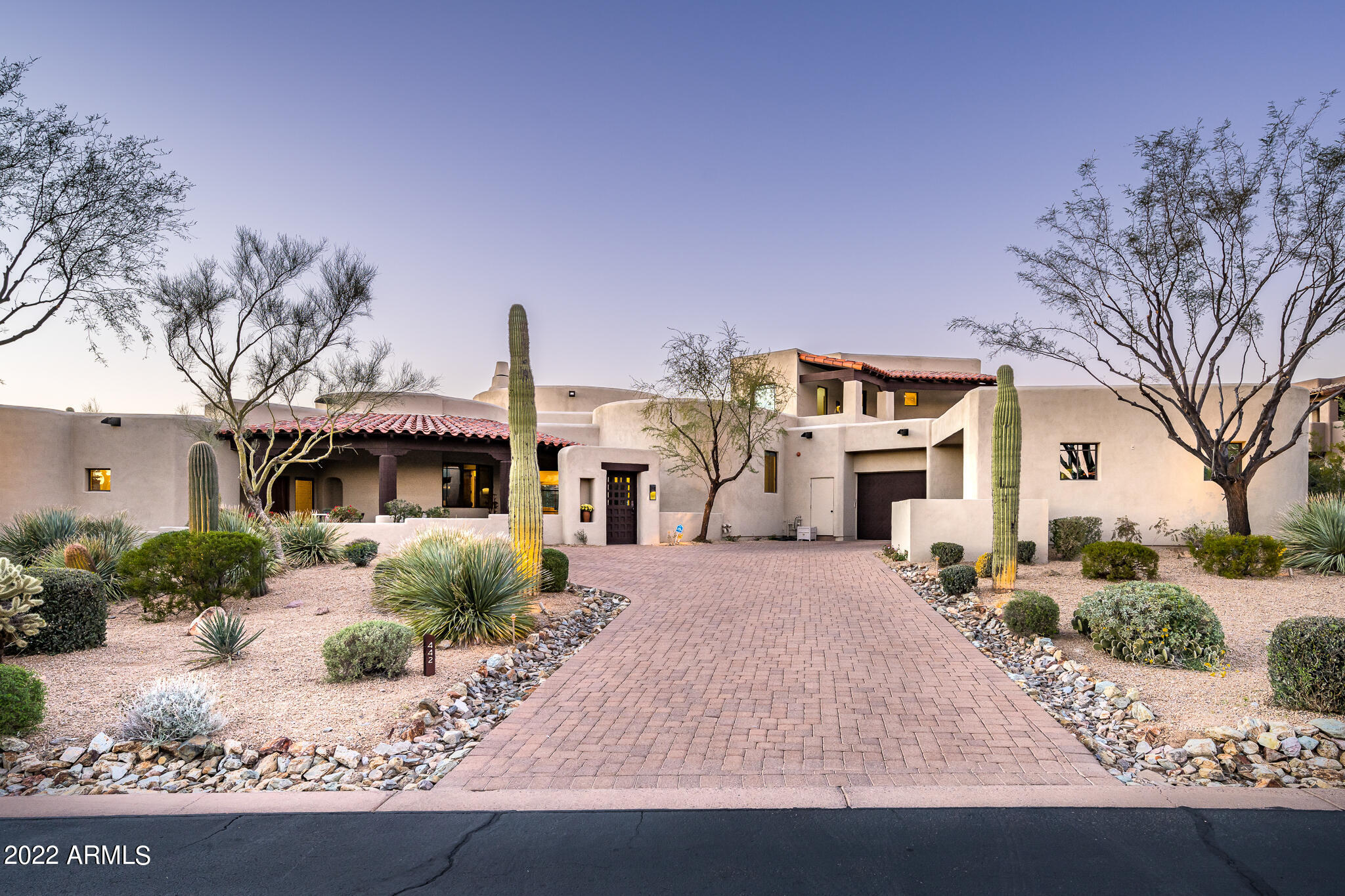 DC RANCH - Residential