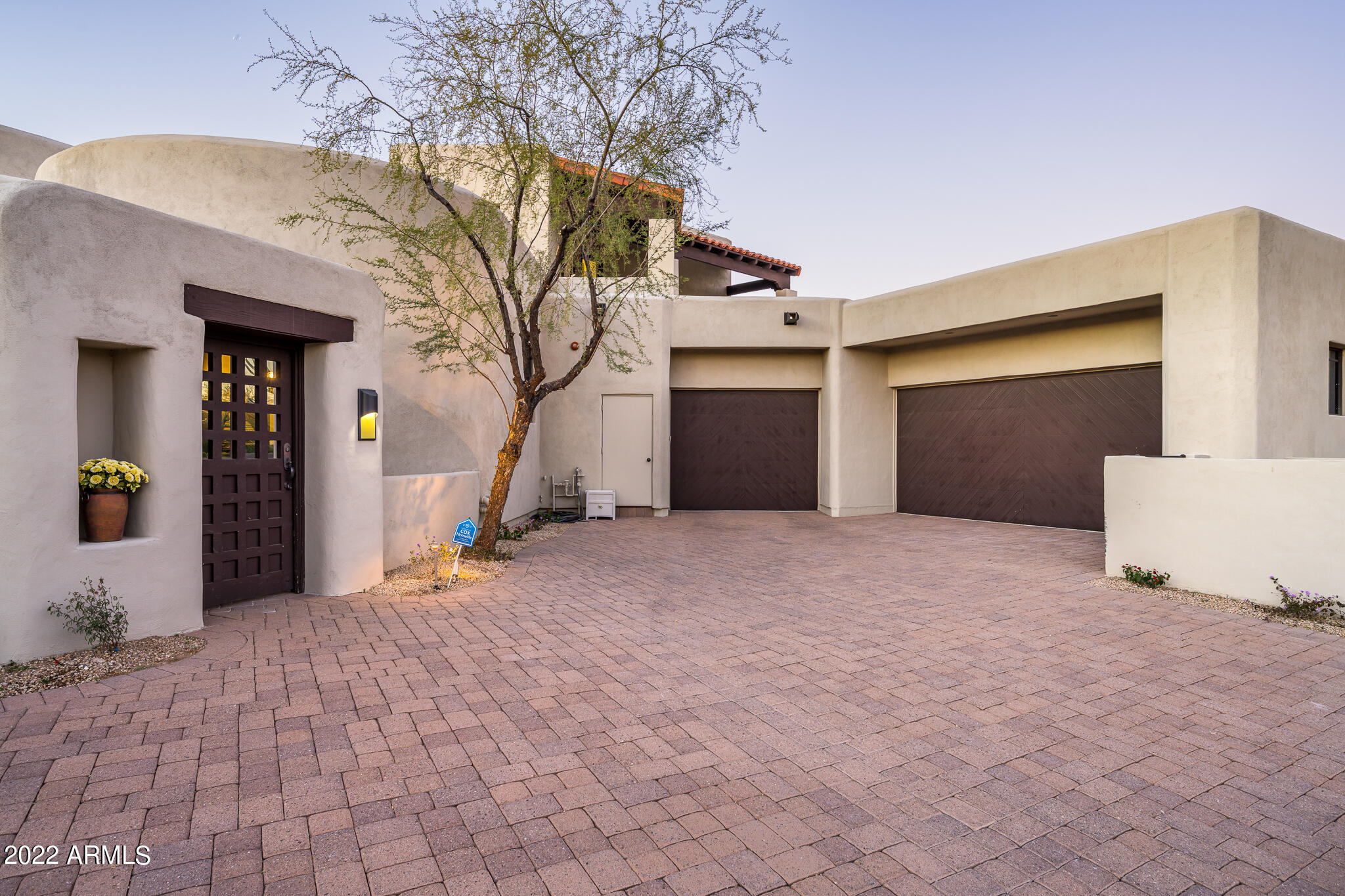 DC RANCH - Residential