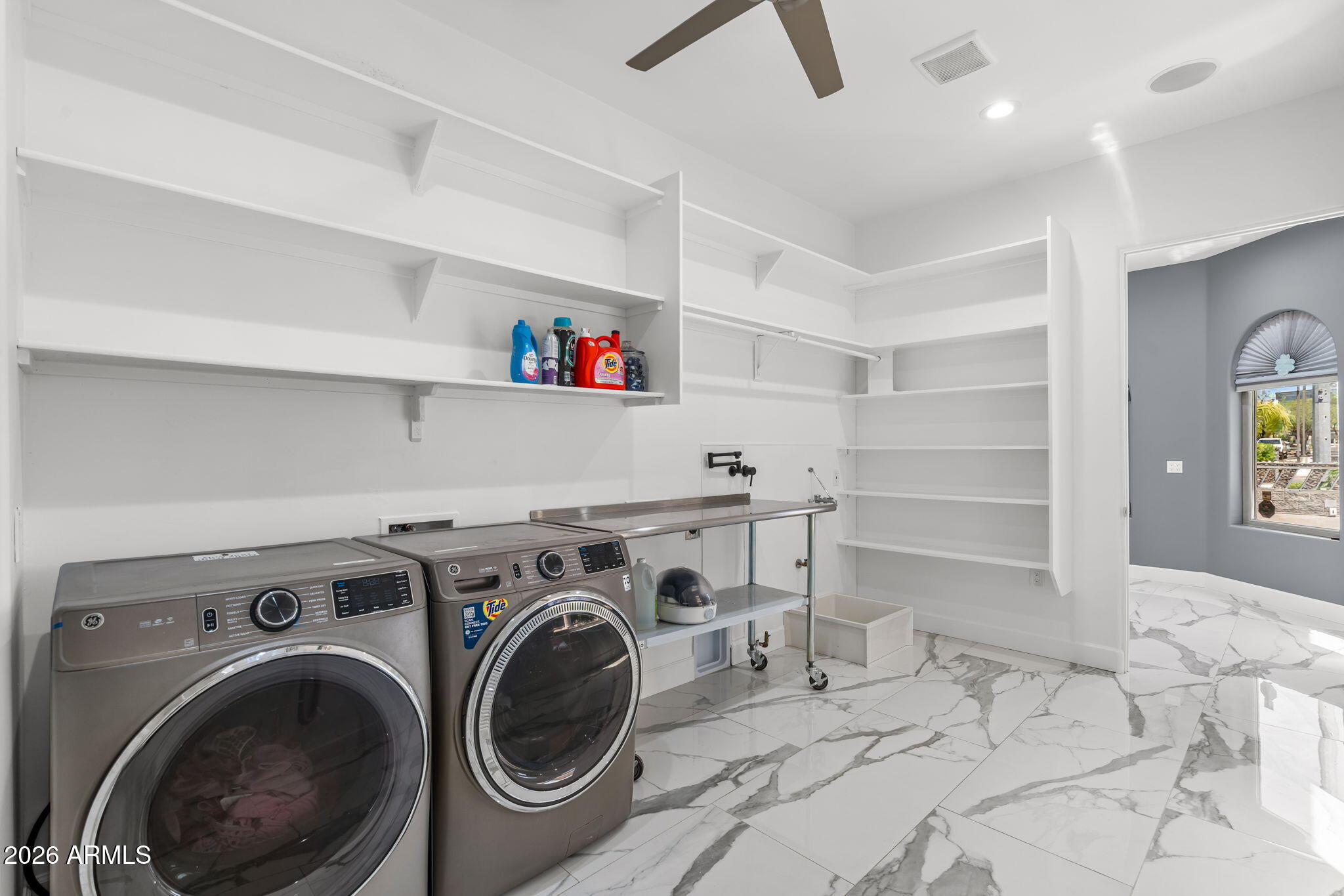 BRYAN ROBIN REYES MLD - Residential