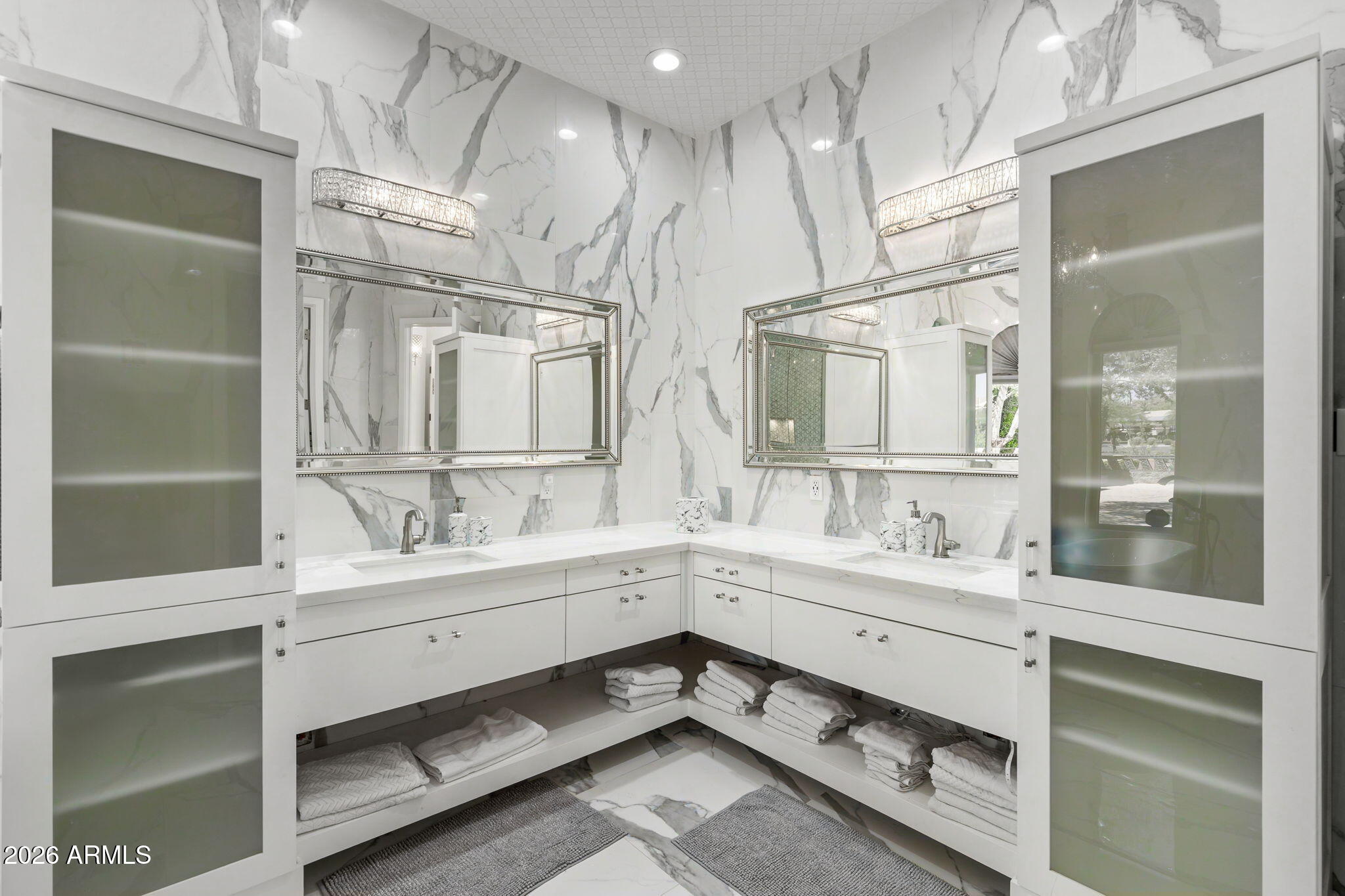 BRYAN ROBIN REYES MLD - Residential