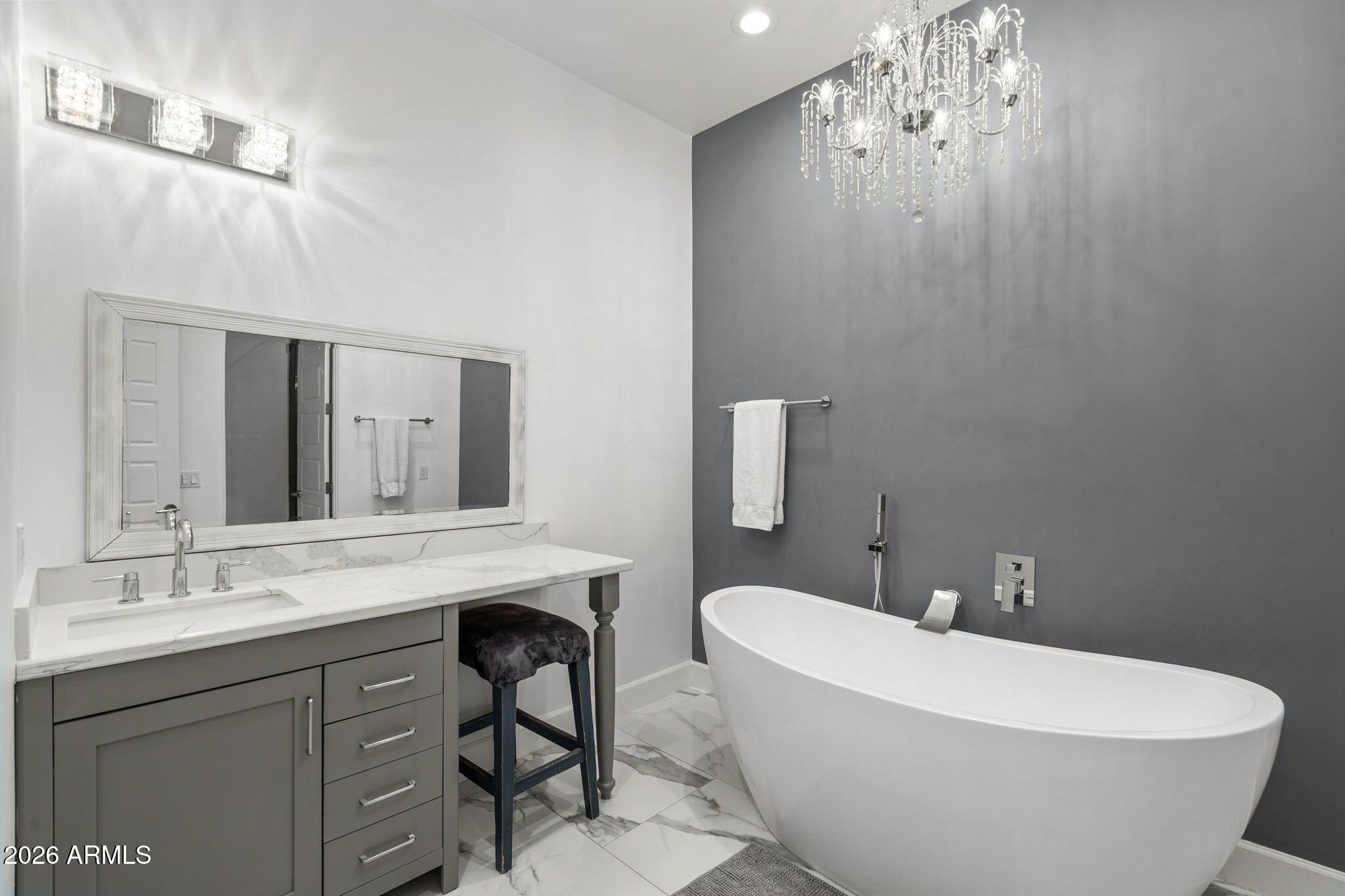 BRYAN ROBIN REYES MLD - Residential