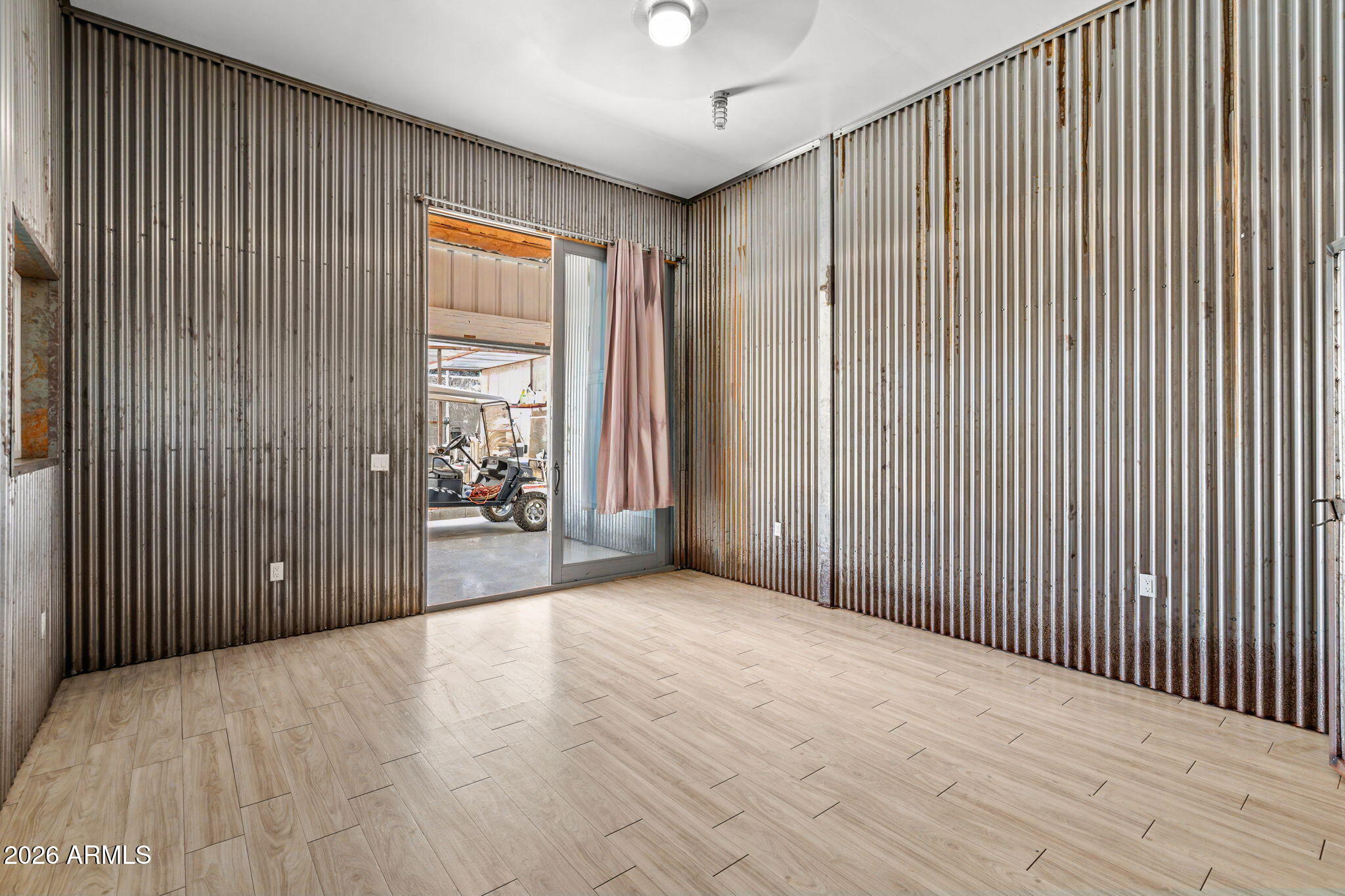 BRYAN ROBIN REYES MLD - Residential