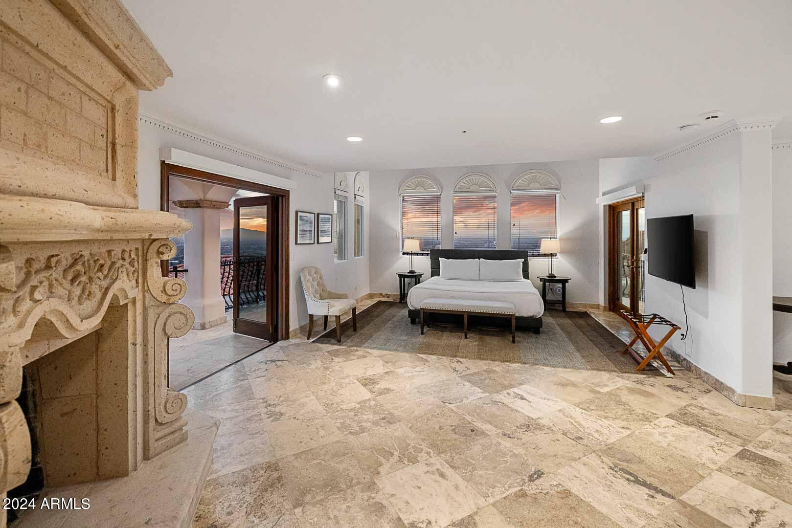 COPELAND HILL 2 - Residential