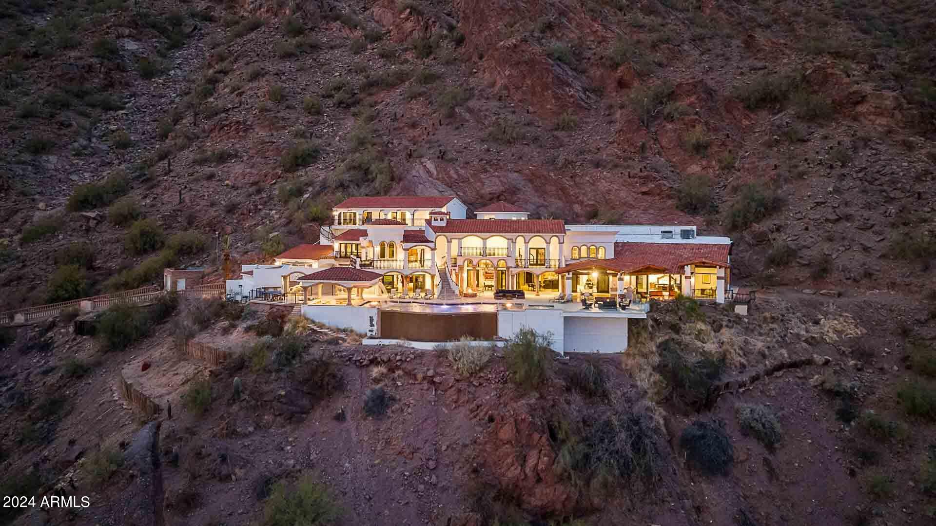 COPELAND HILL 2 - Residential