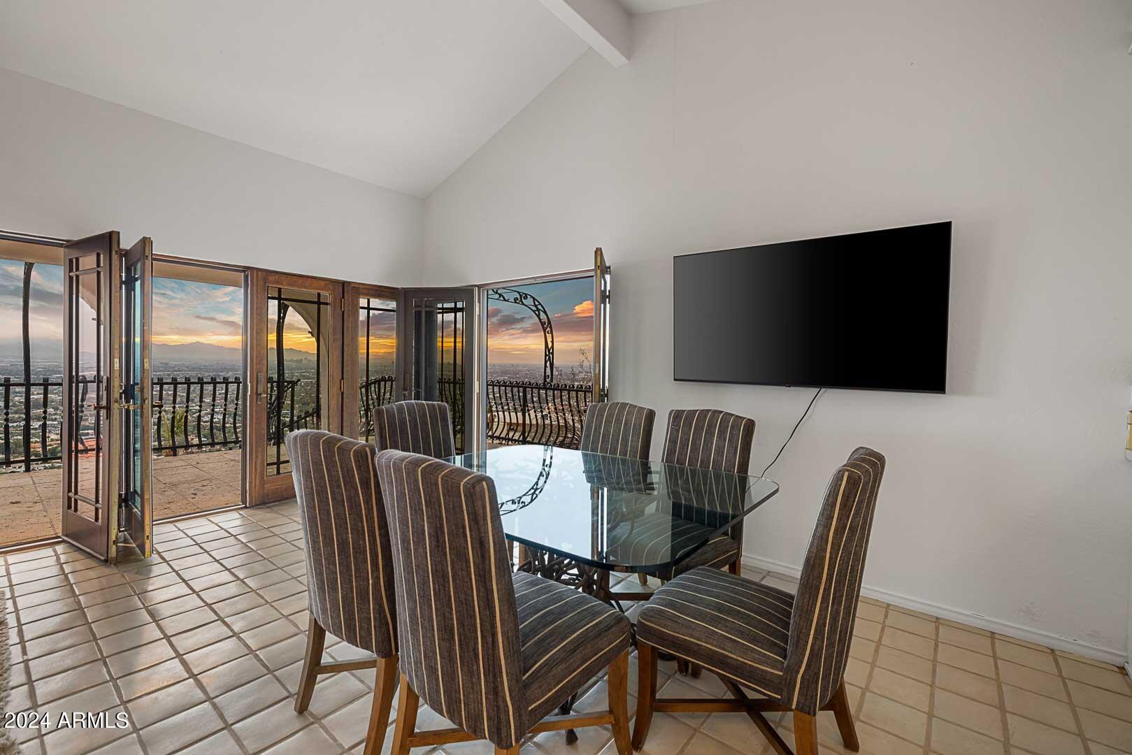 COPELAND HILL 2 - Residential