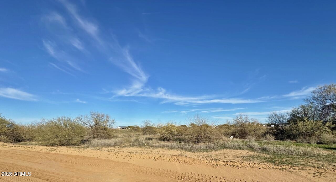 Toltec Buttes - Land