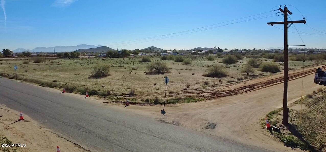 Toltec Buttes - Land