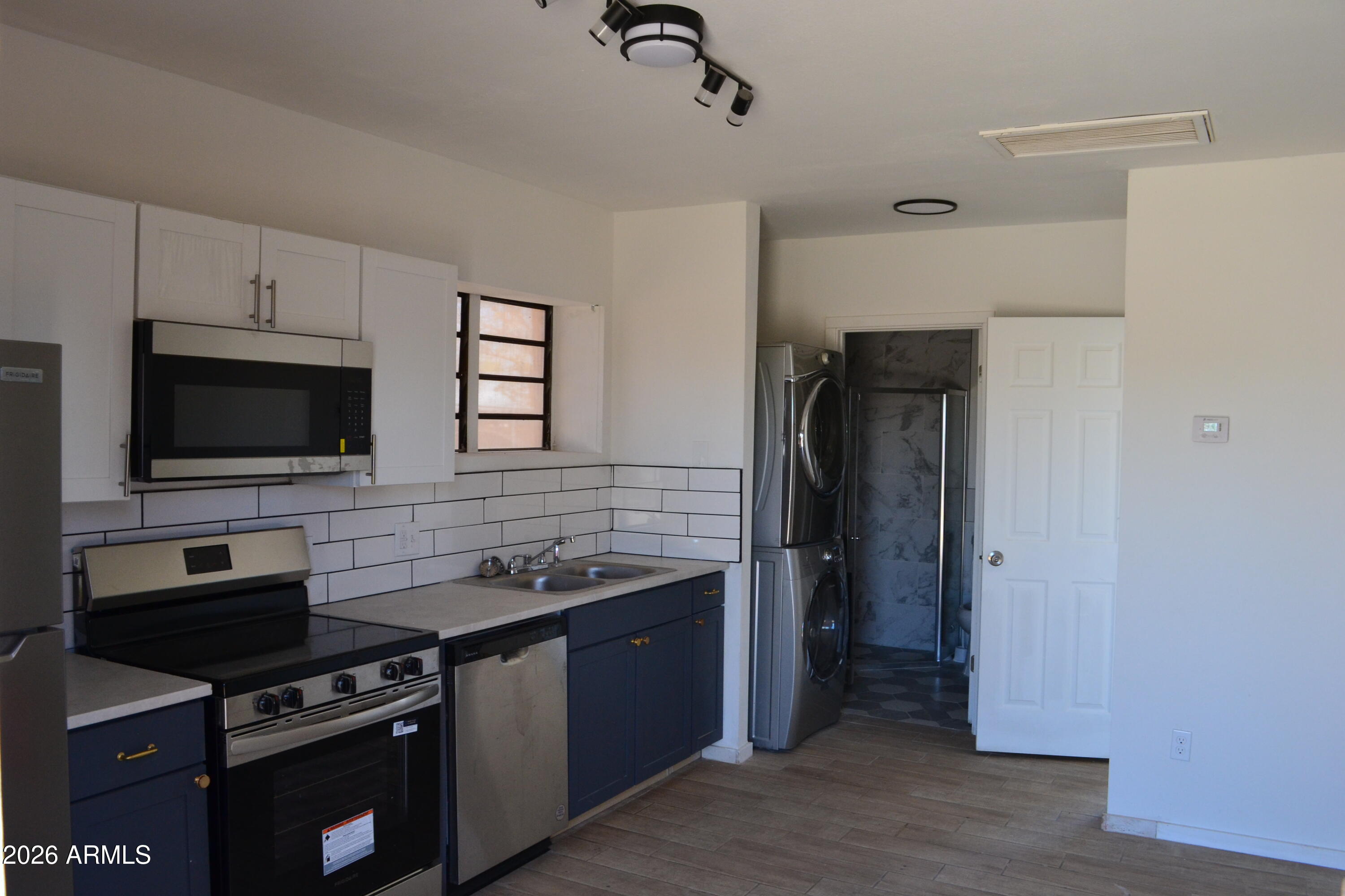 MYERS SECOND ADDITION - Residential