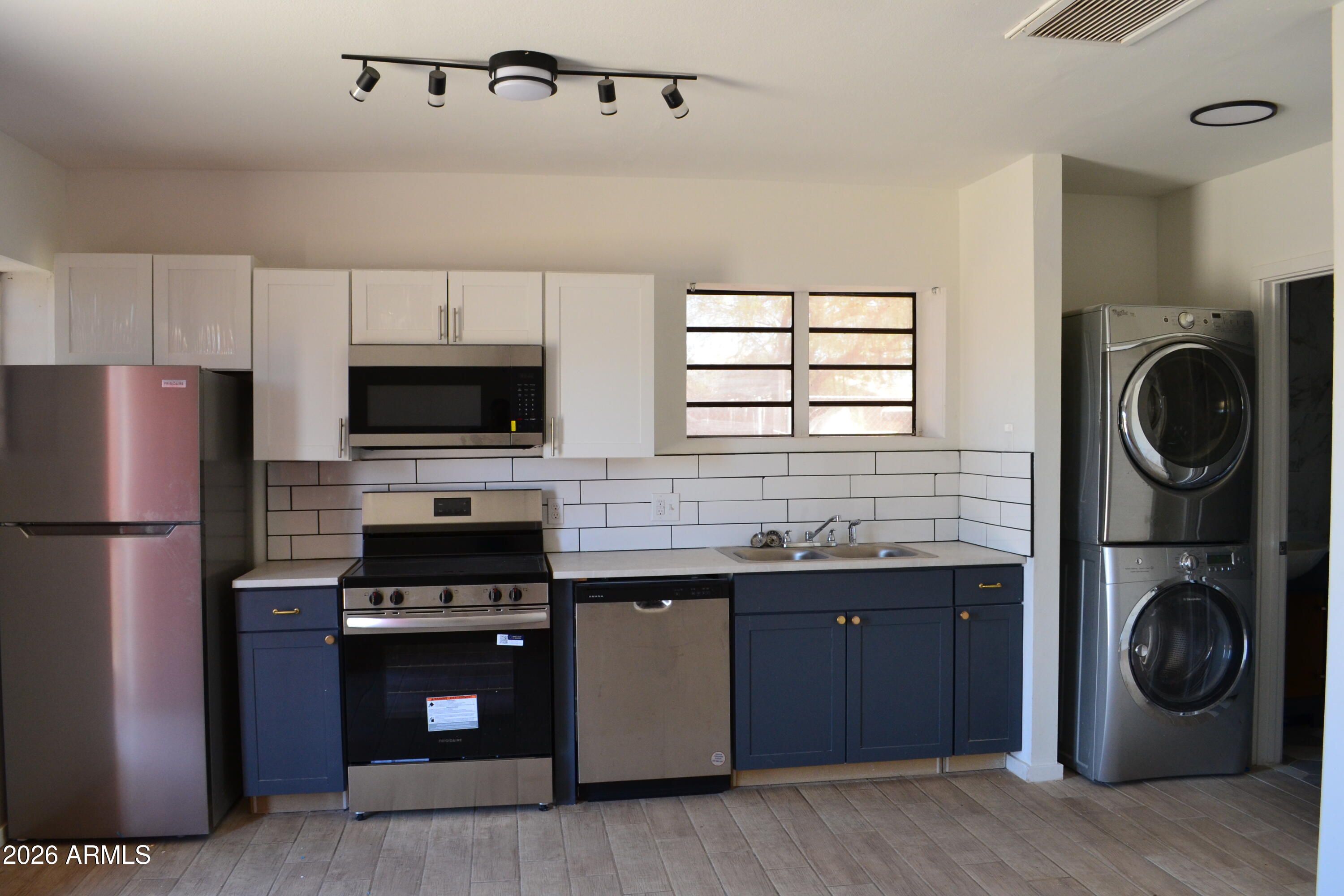 MYERS SECOND ADDITION - Residential