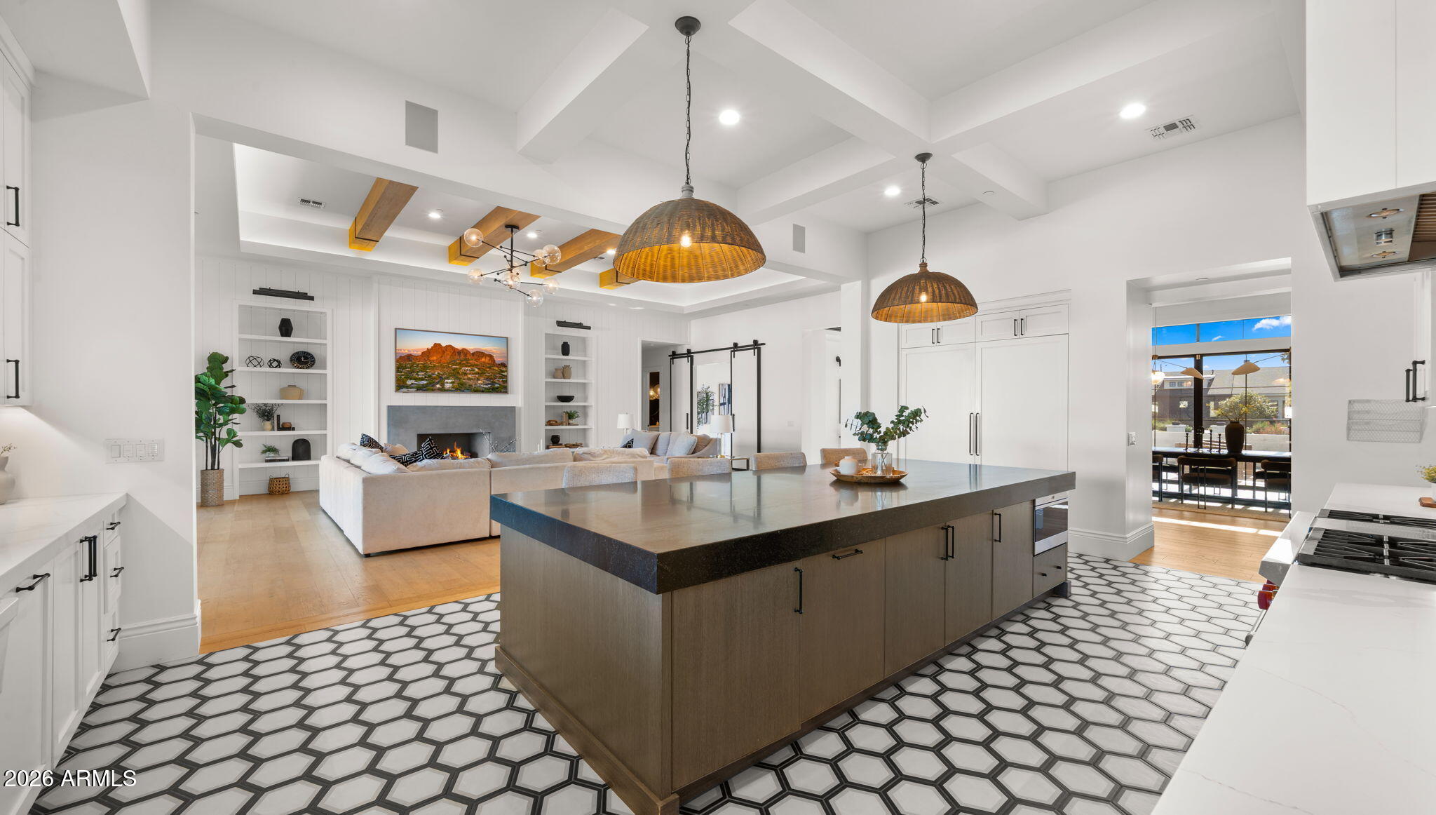 LOR VILLA ESTATES - Residential