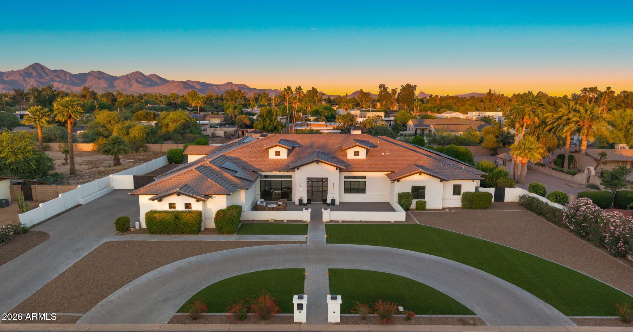 LOR VILLA ESTATES - Residential