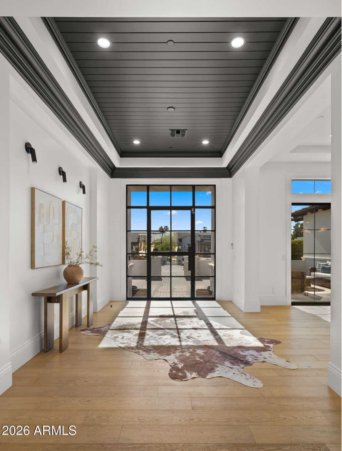LOR VILLA ESTATES - Residential