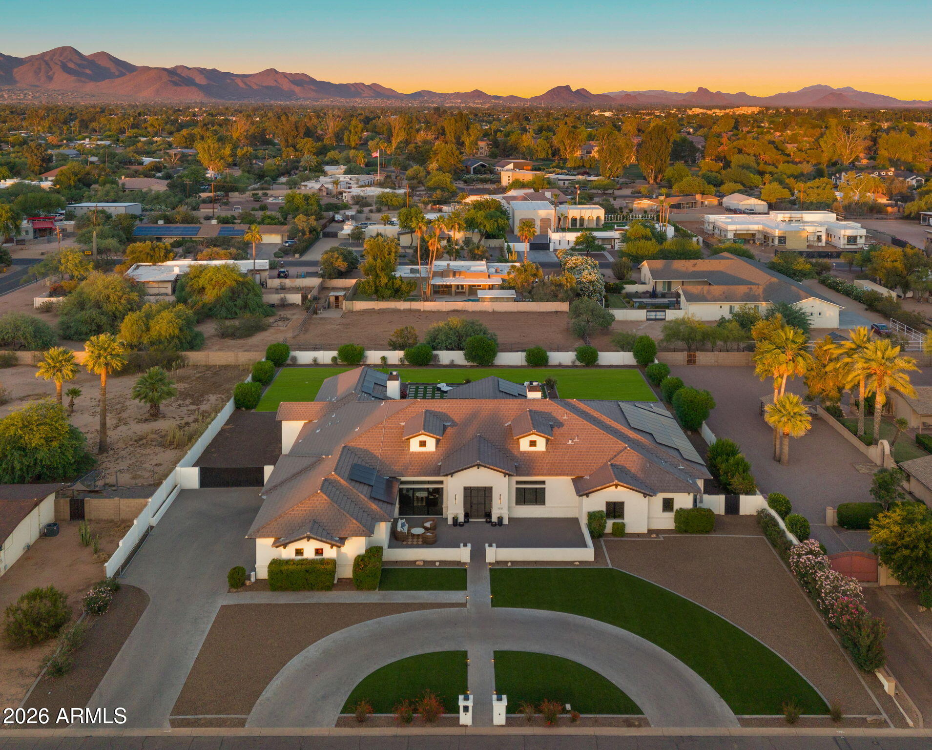 LOR VILLA ESTATES - Residential
