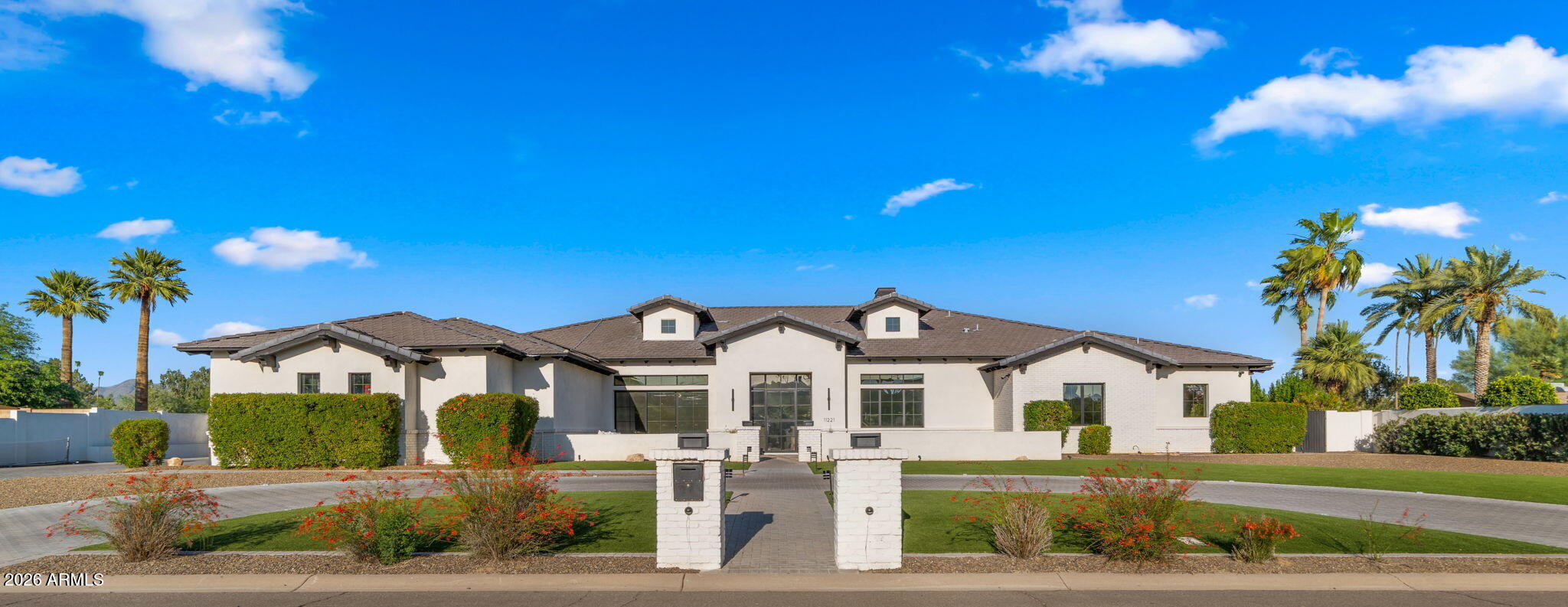 LOR VILLA ESTATES - Residential