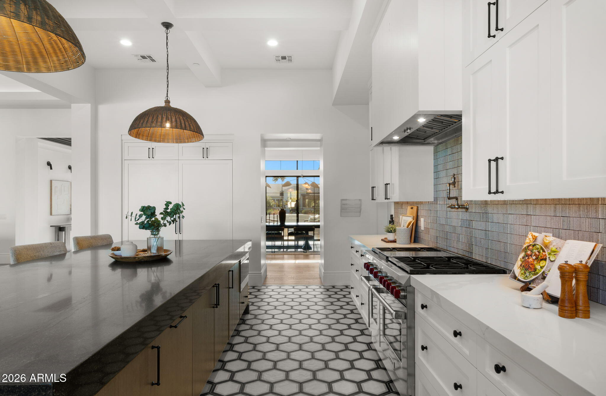 LOR VILLA ESTATES - Residential