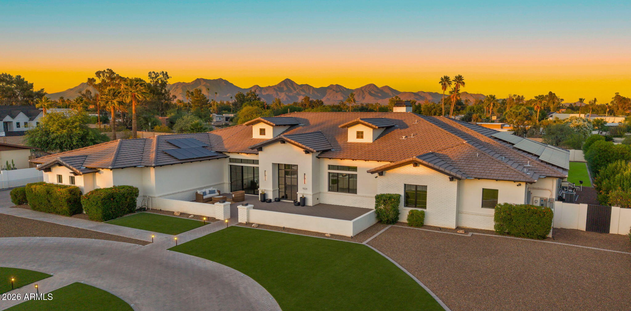 LOR VILLA ESTATES - Residential