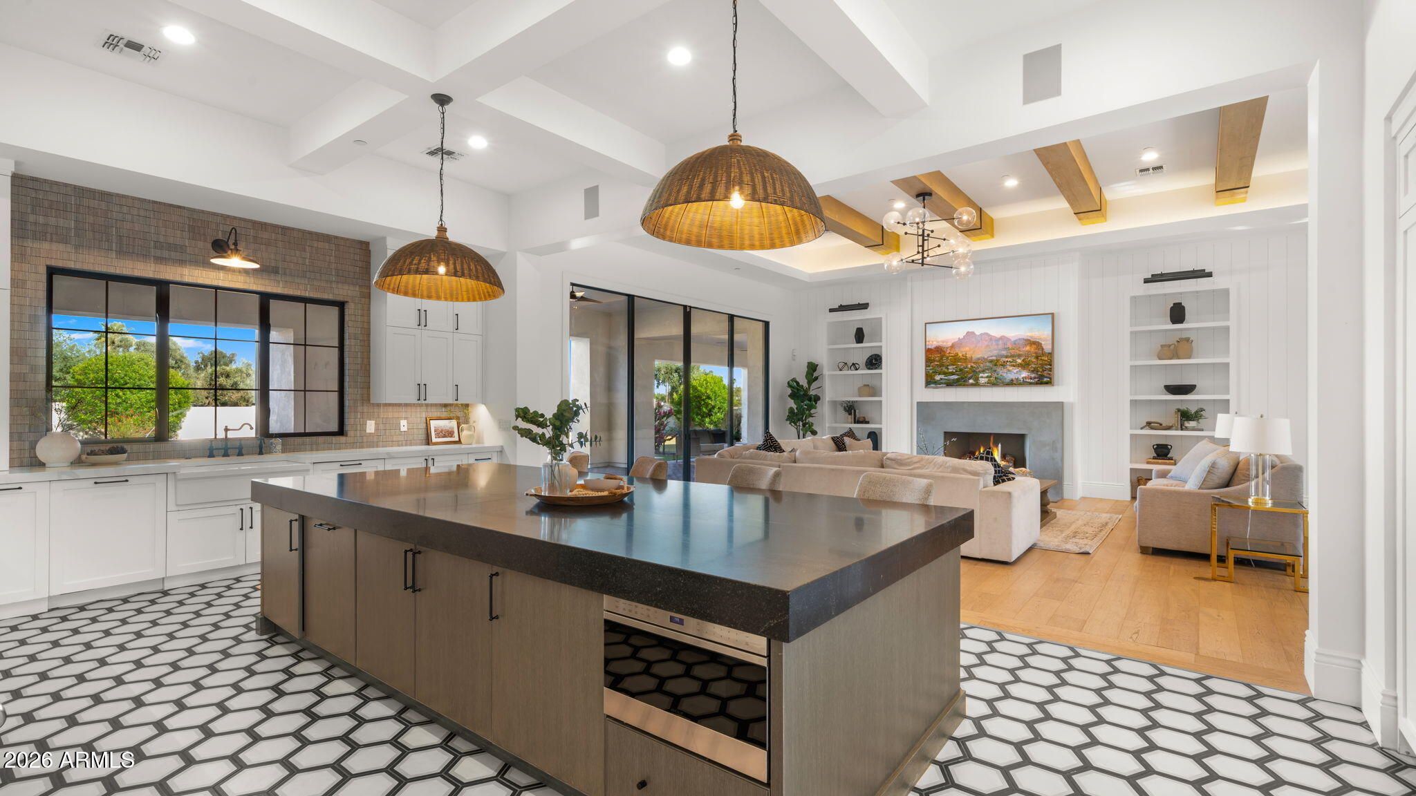 LOR VILLA ESTATES - Residential