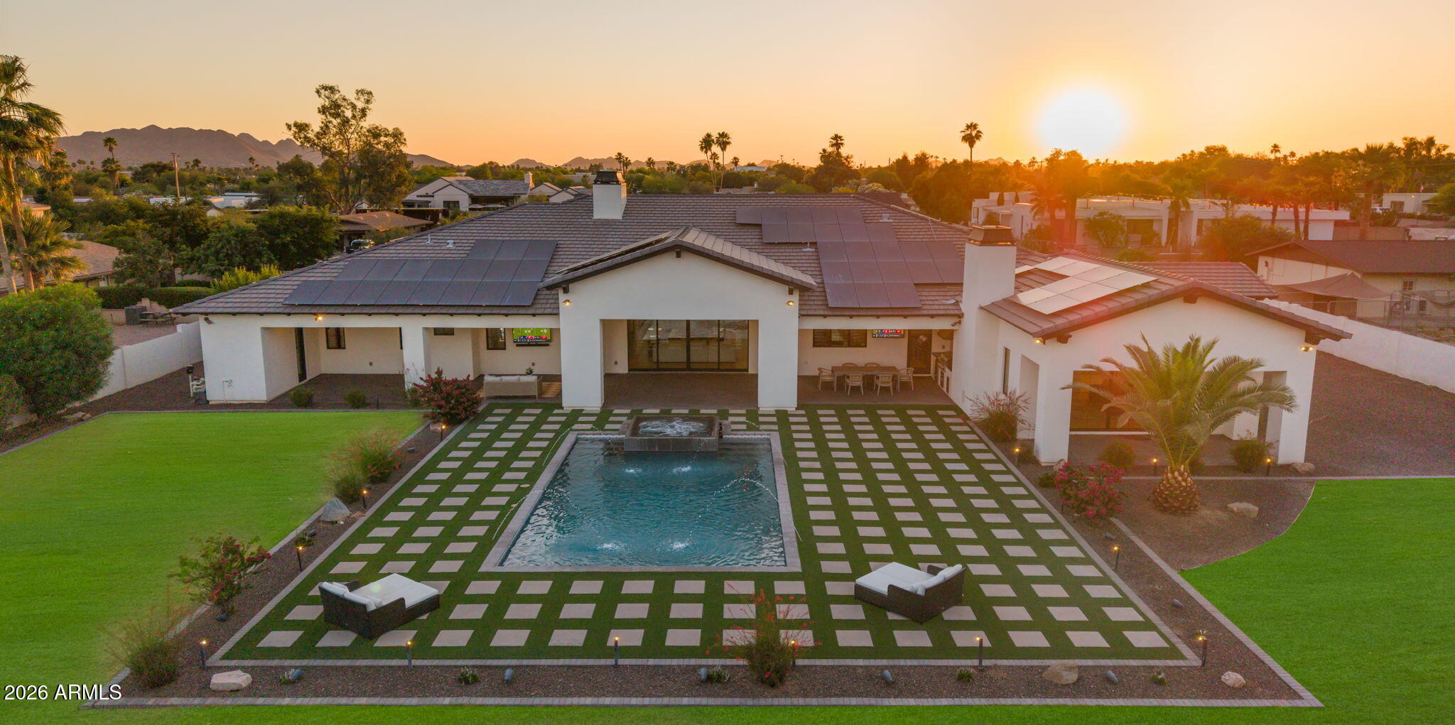 LOR VILLA ESTATES - Residential