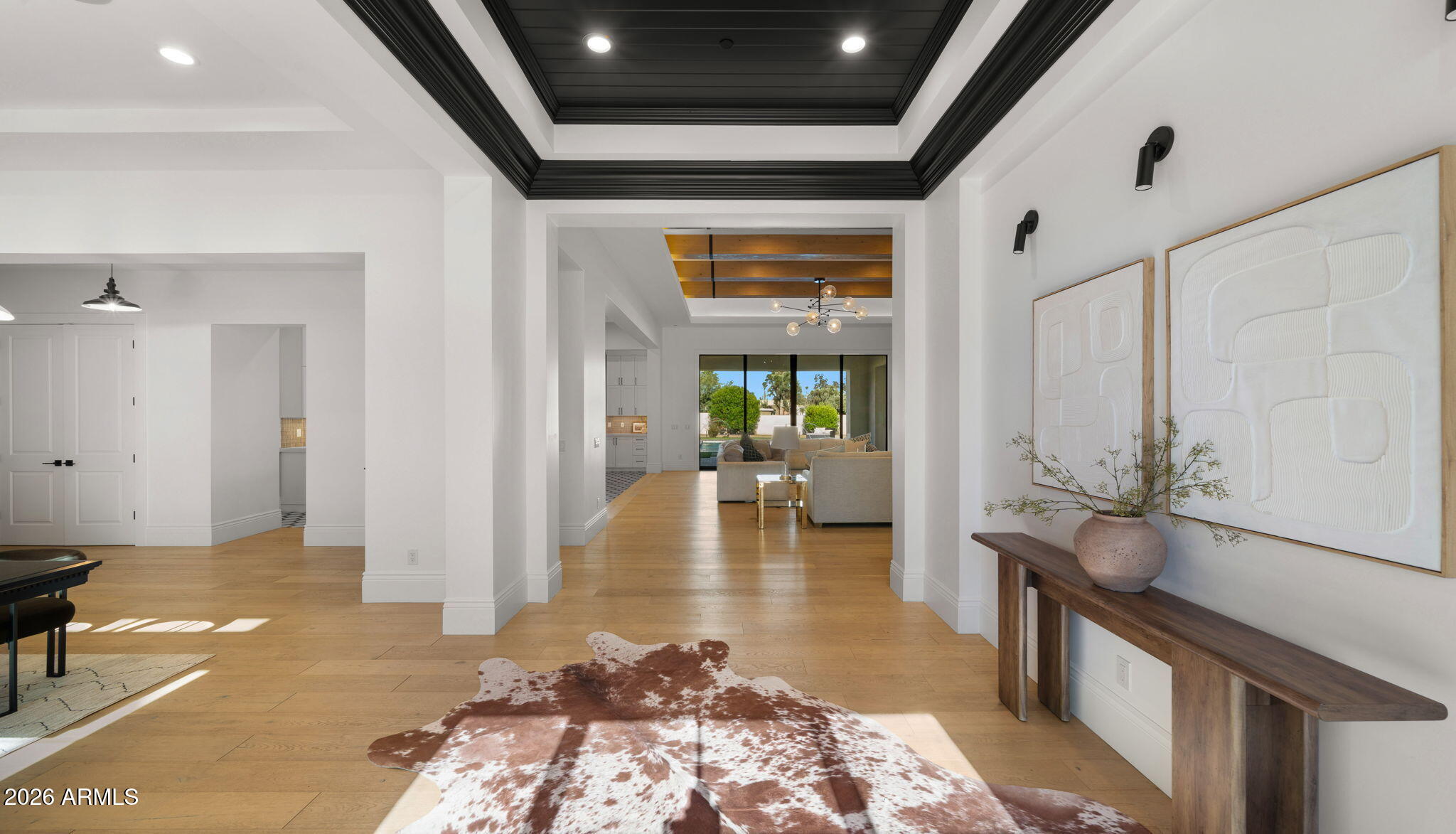 LOR VILLA ESTATES - Residential