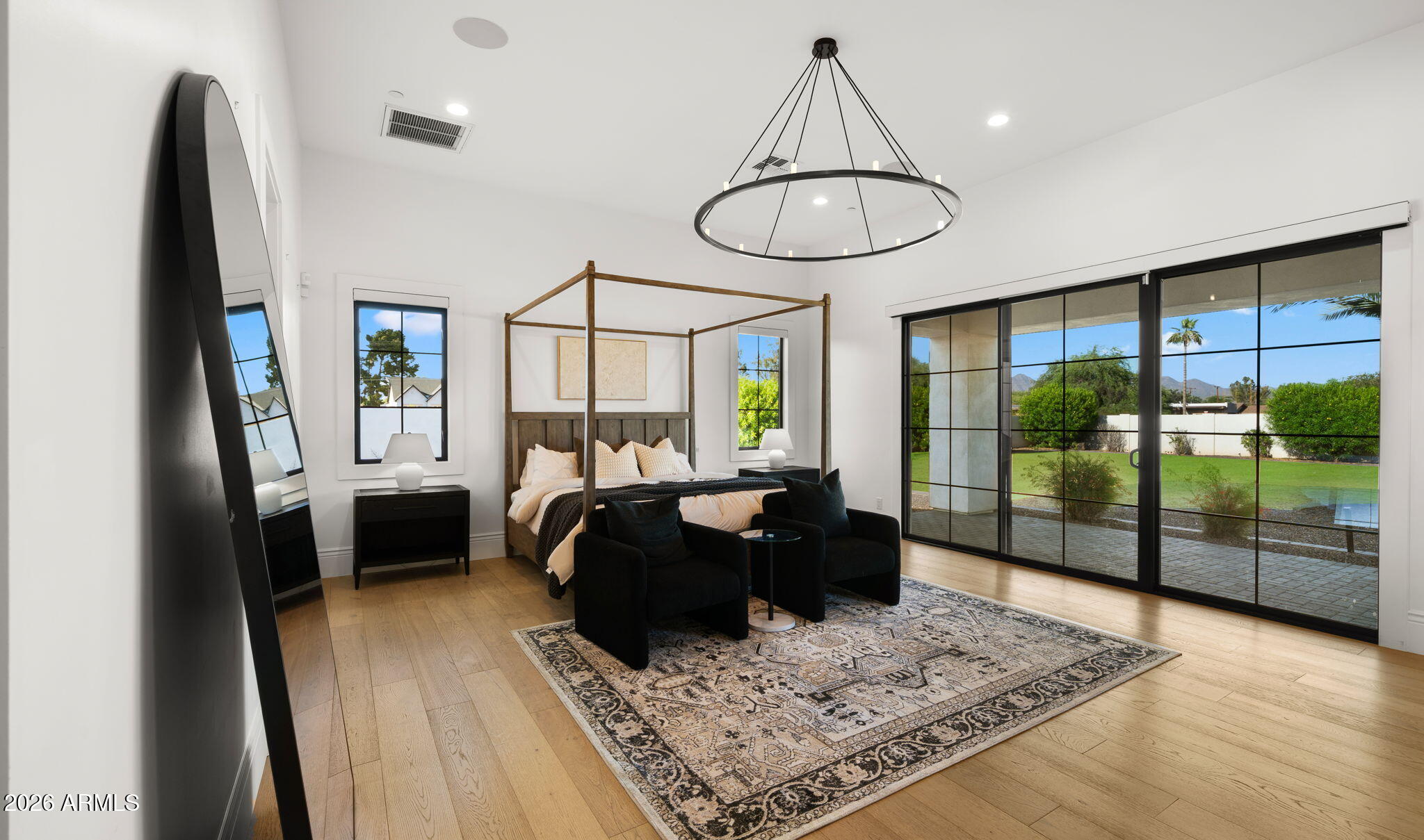 LOR VILLA ESTATES - Residential