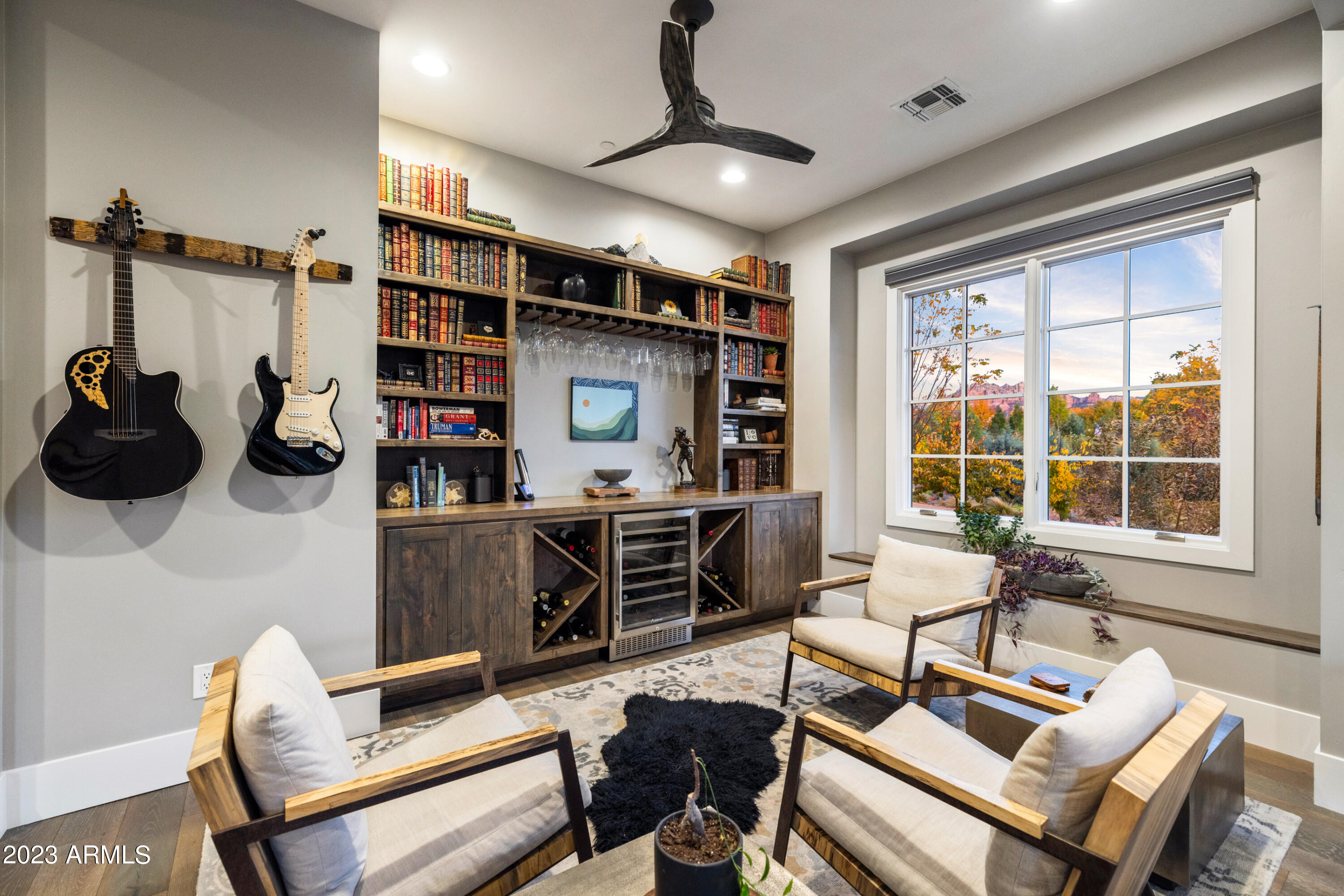 SEDONA RANCH - Residential