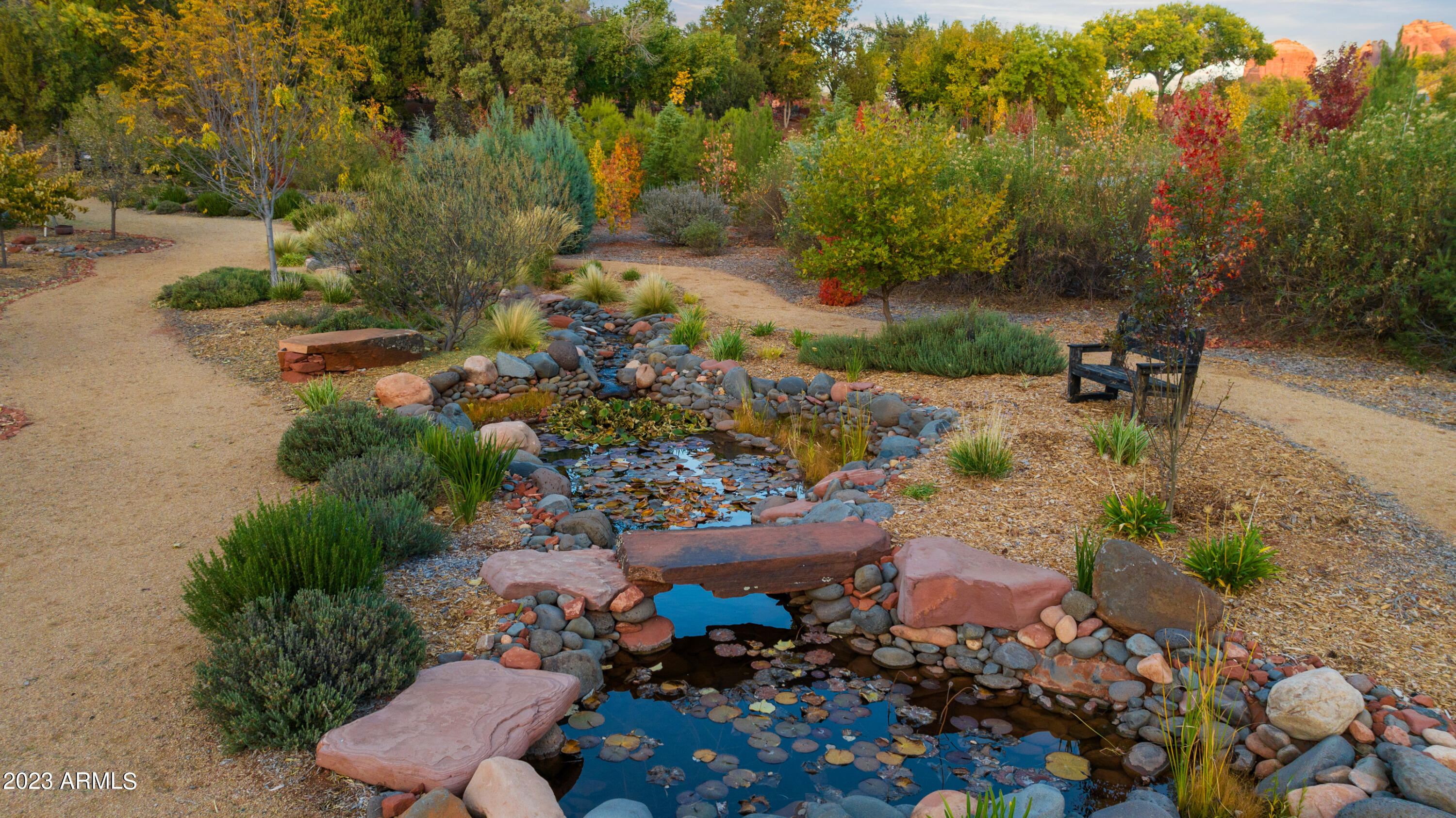 SEDONA RANCH - Residential