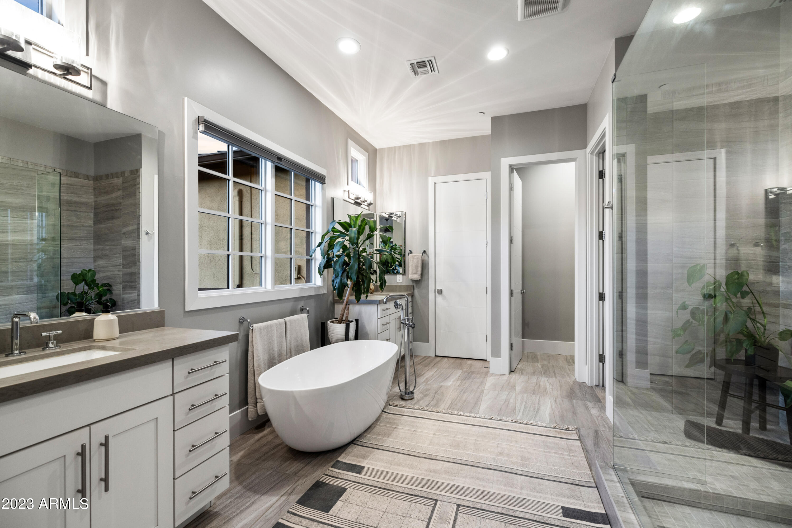 SEDONA RANCH - Residential