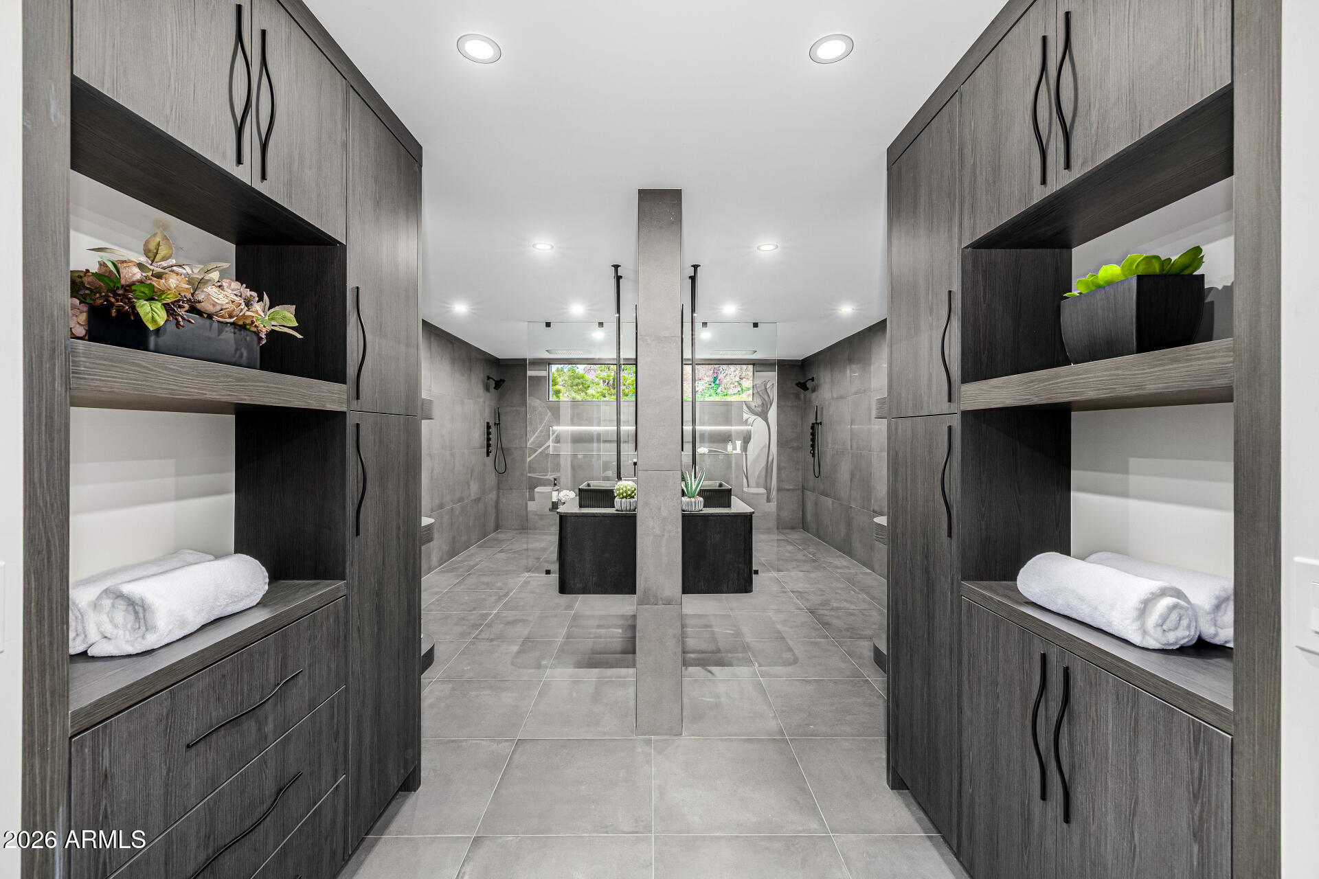 HERITAGE HILLS UNIT 1 - Residential