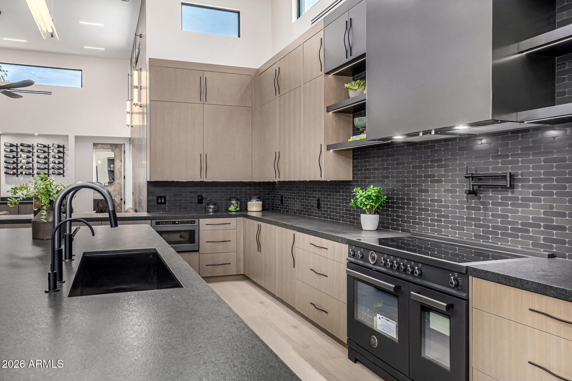 HERITAGE HILLS UNIT 1 - Residential