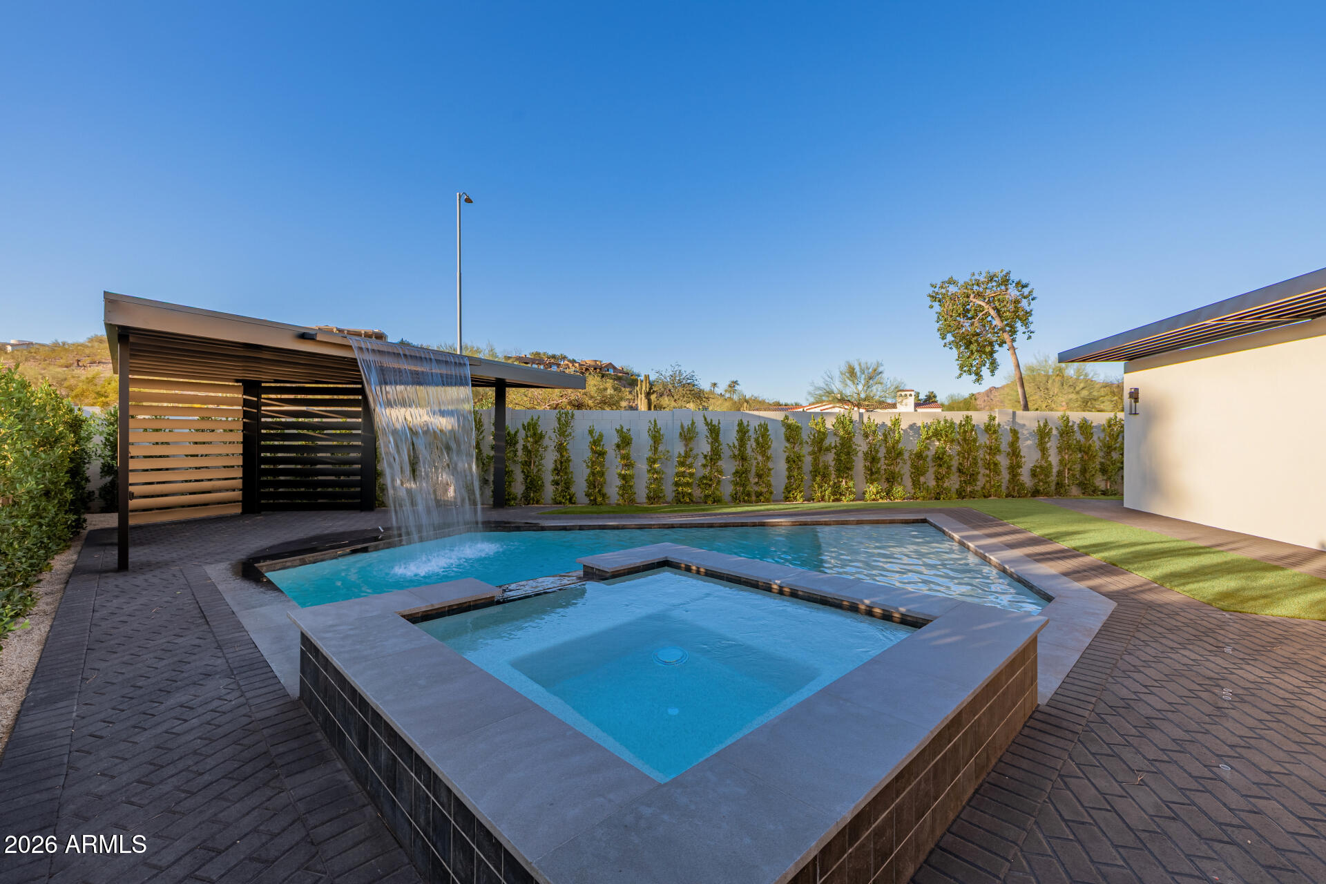 HERITAGE HILLS UNIT 1 - Residential