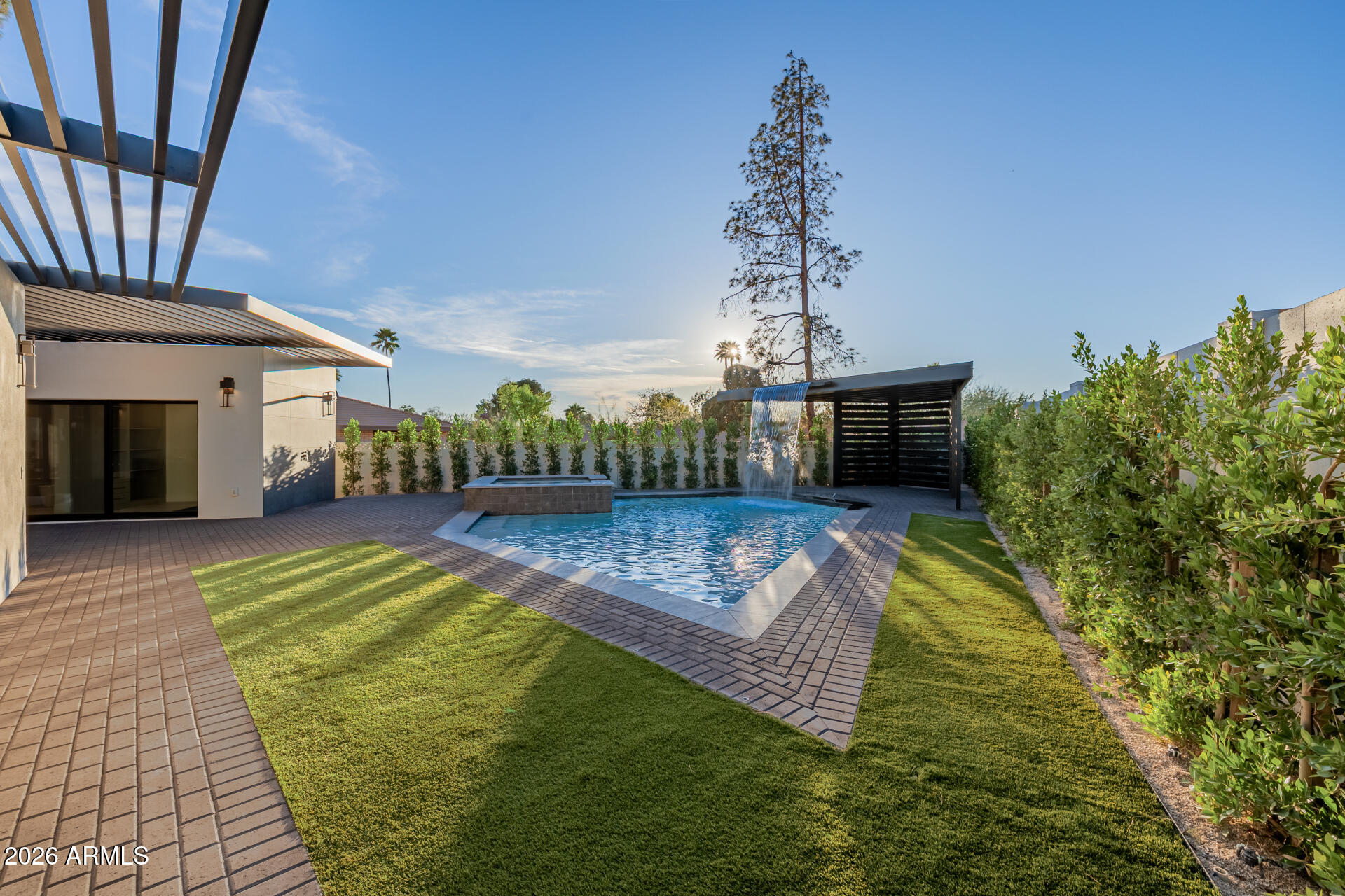 HERITAGE HILLS UNIT 1 - Residential